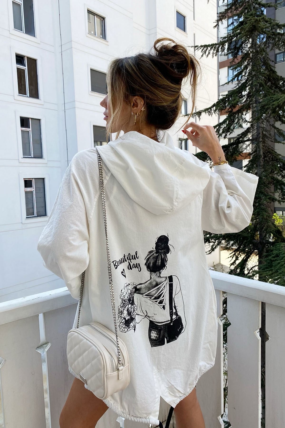 Beyaz Naturel Beautiful Day Yazı Figürlü Oversize Ceket