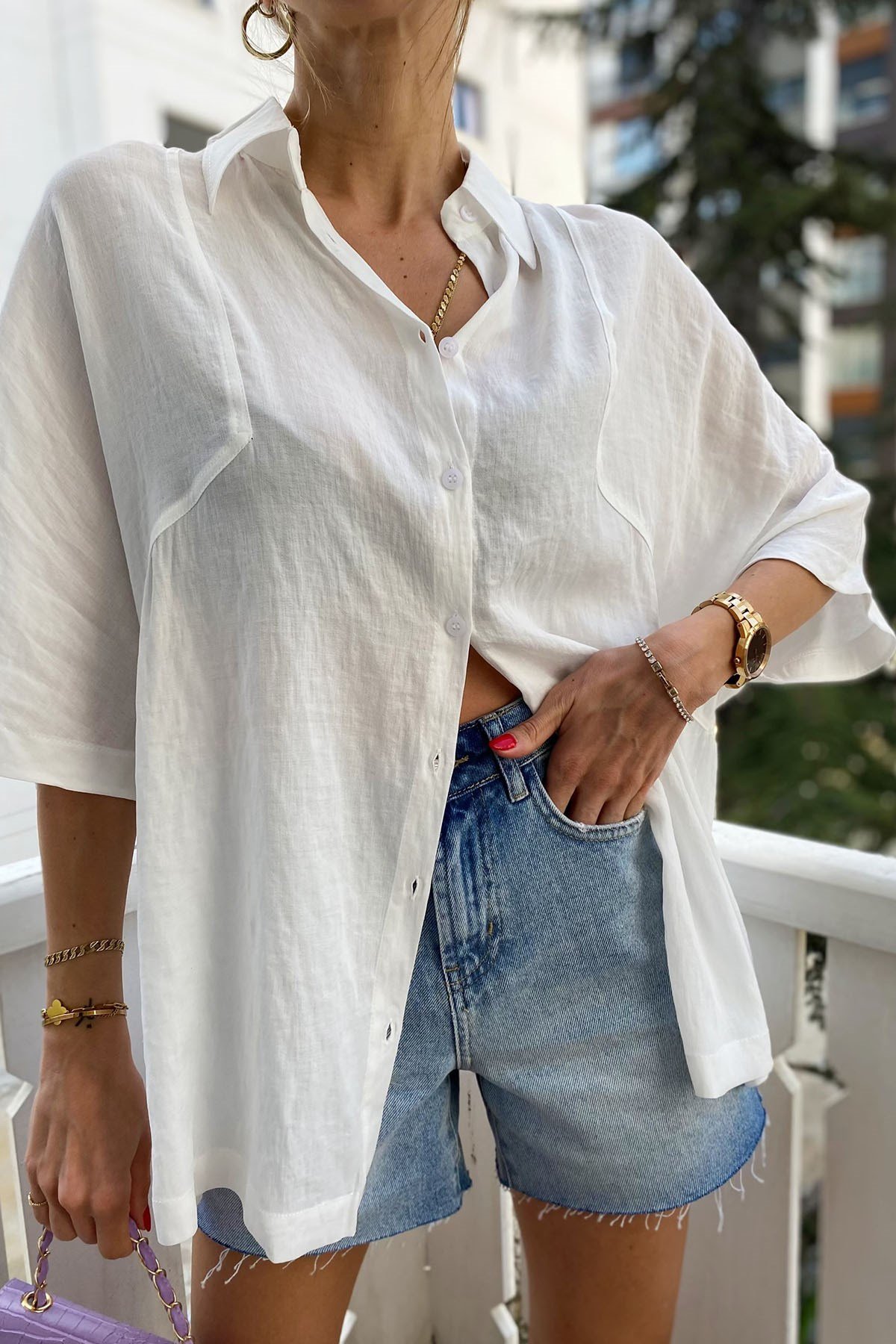 Beyaz Oversize Gömlek