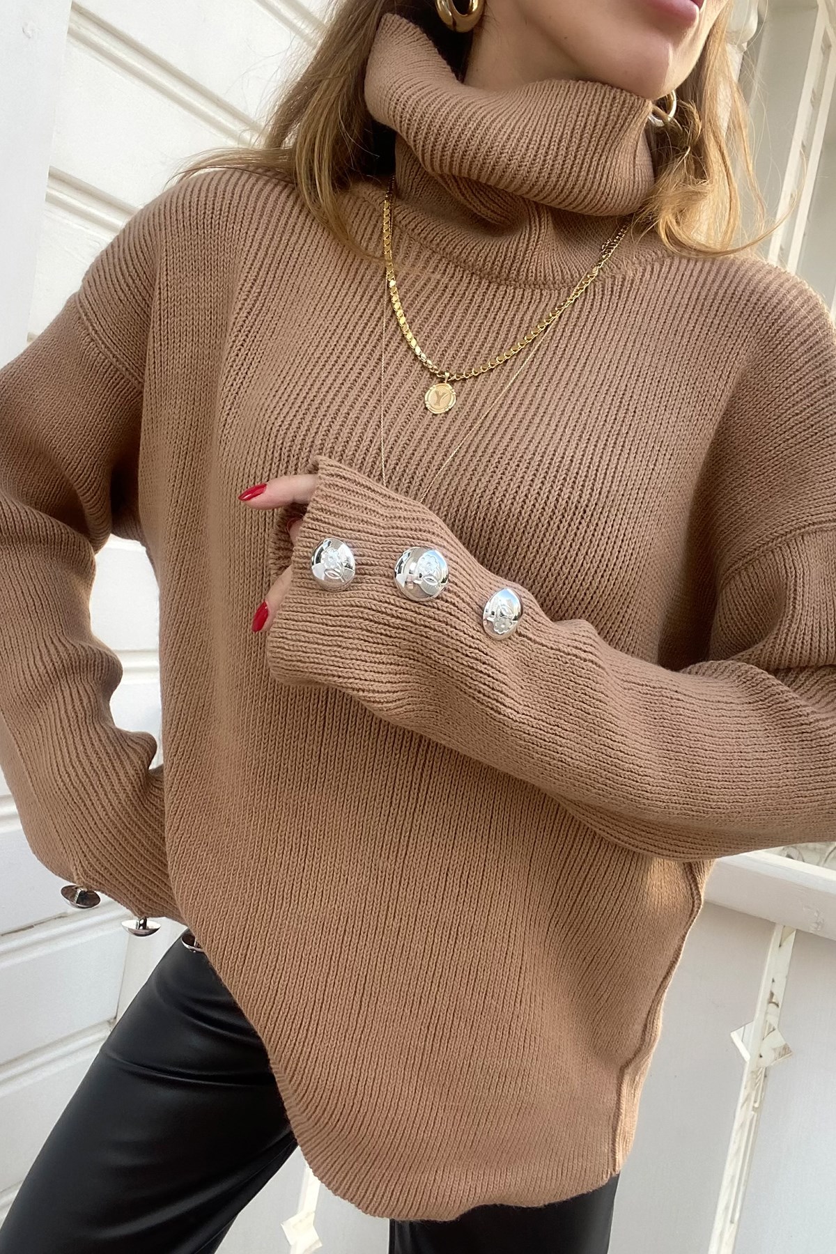Camel Silver Düğme Detay Balıkçı Oversize Tasarım Triko