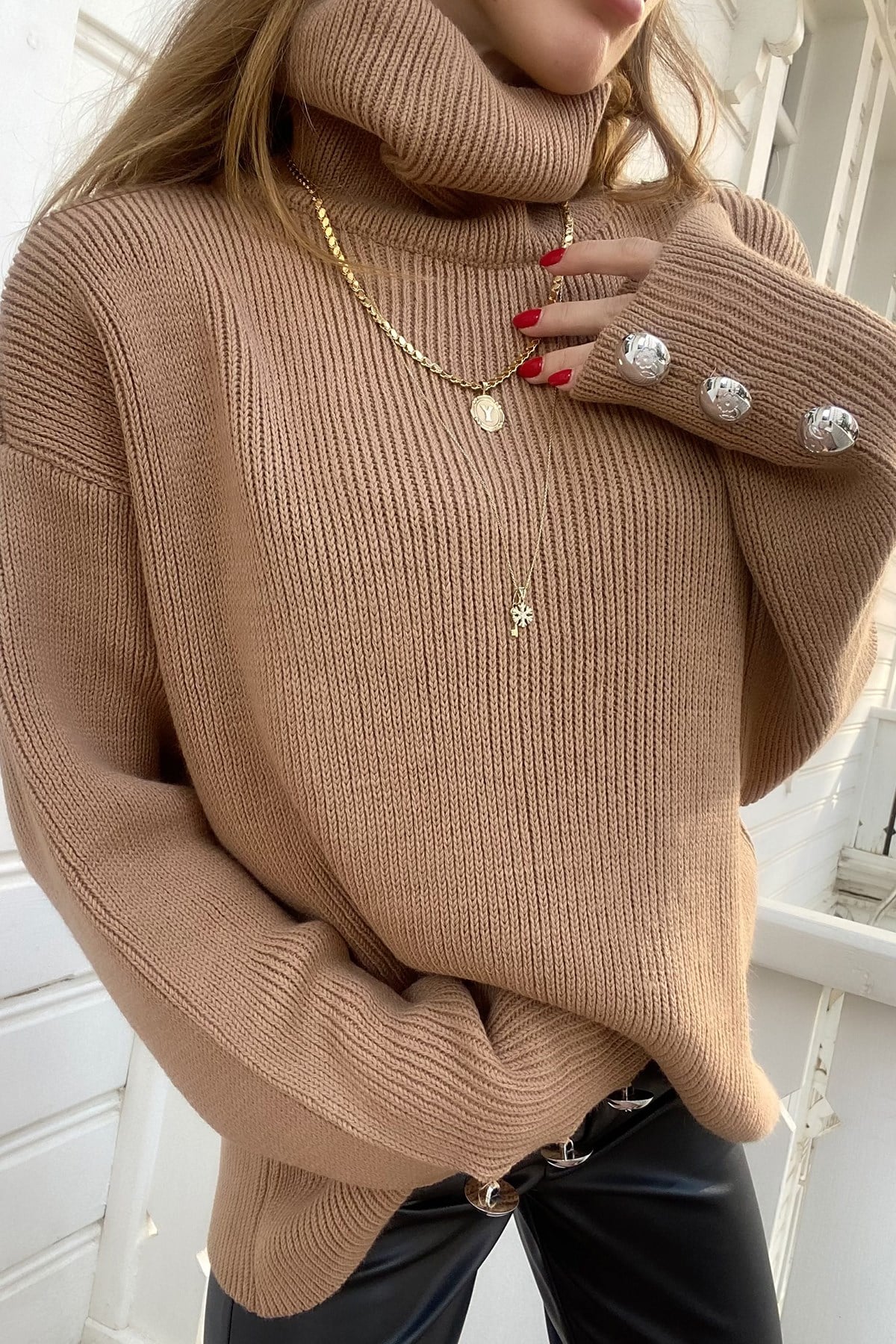Camel Silver Düğme Detay Balıkçı Oversize Tasarım Triko