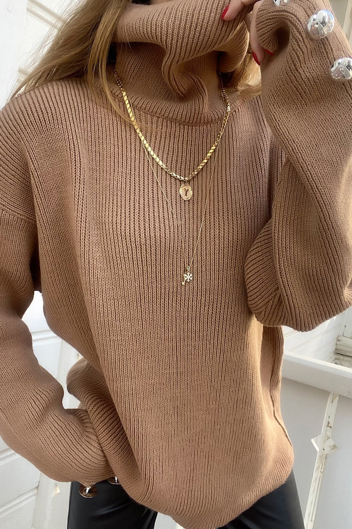 Camel Silver Düğme Detay Balıkçı Oversize Tasarım Triko
