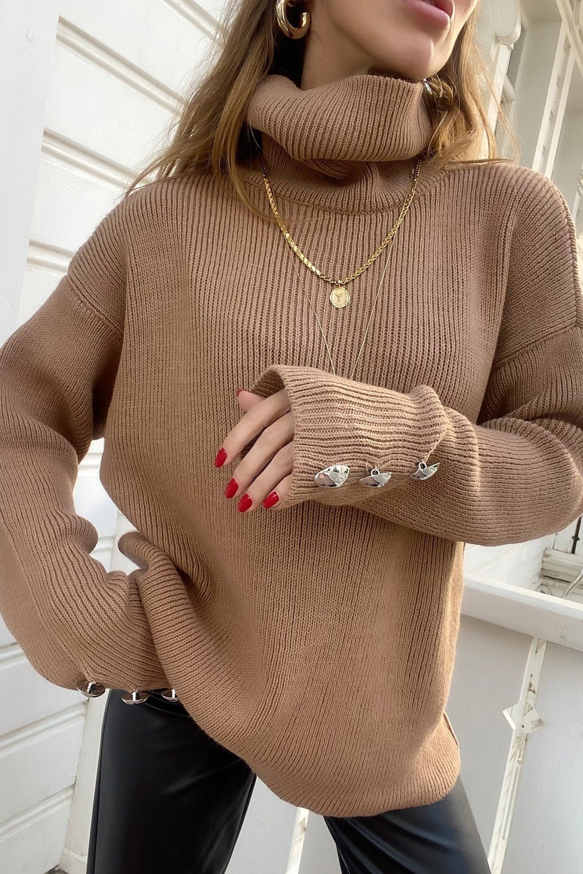 Camel Silver Düğme Detay Balıkçı Oversize Tasarım Triko