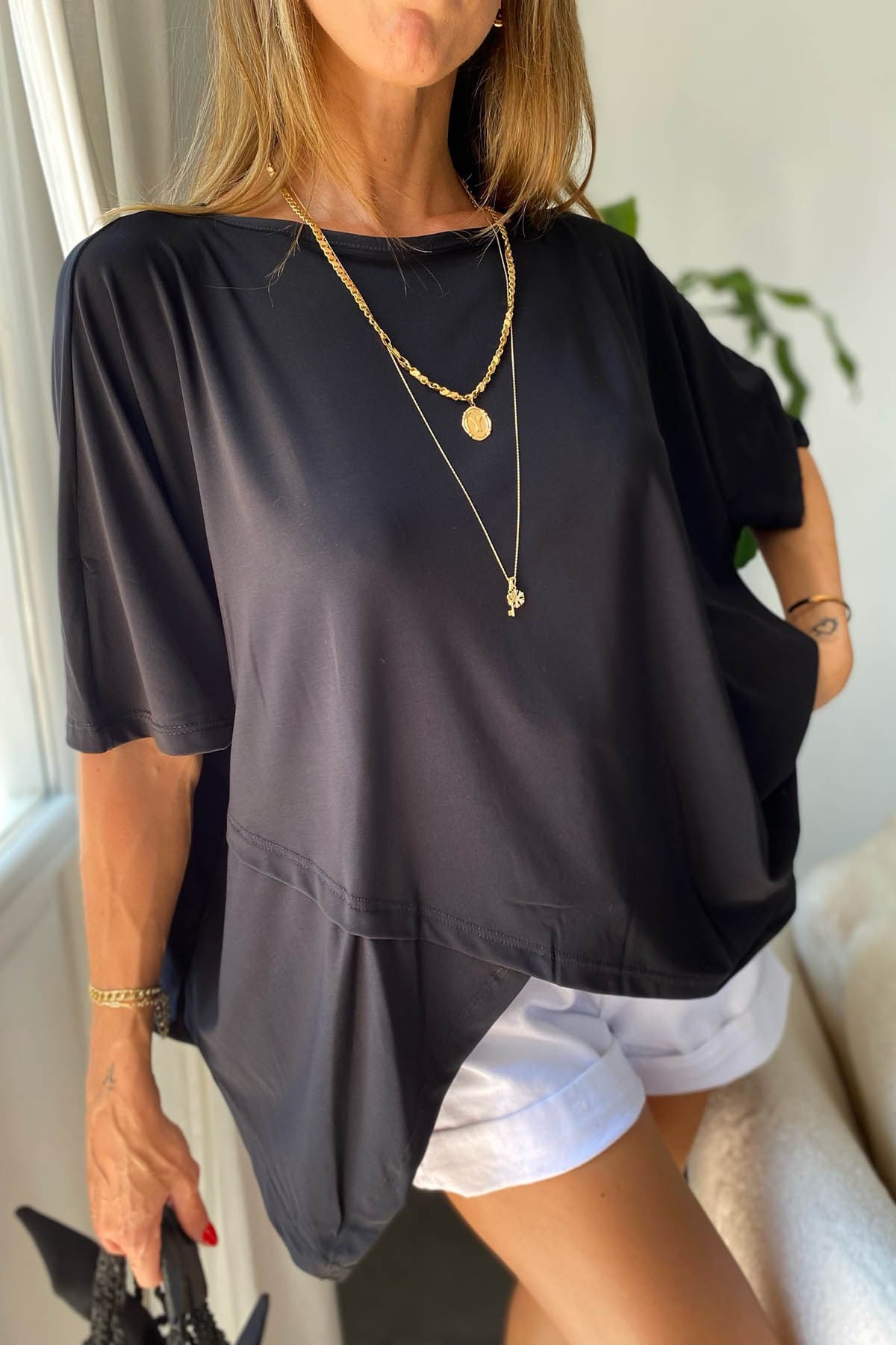 Çapraz Kesim Oversize Bluz Siyah