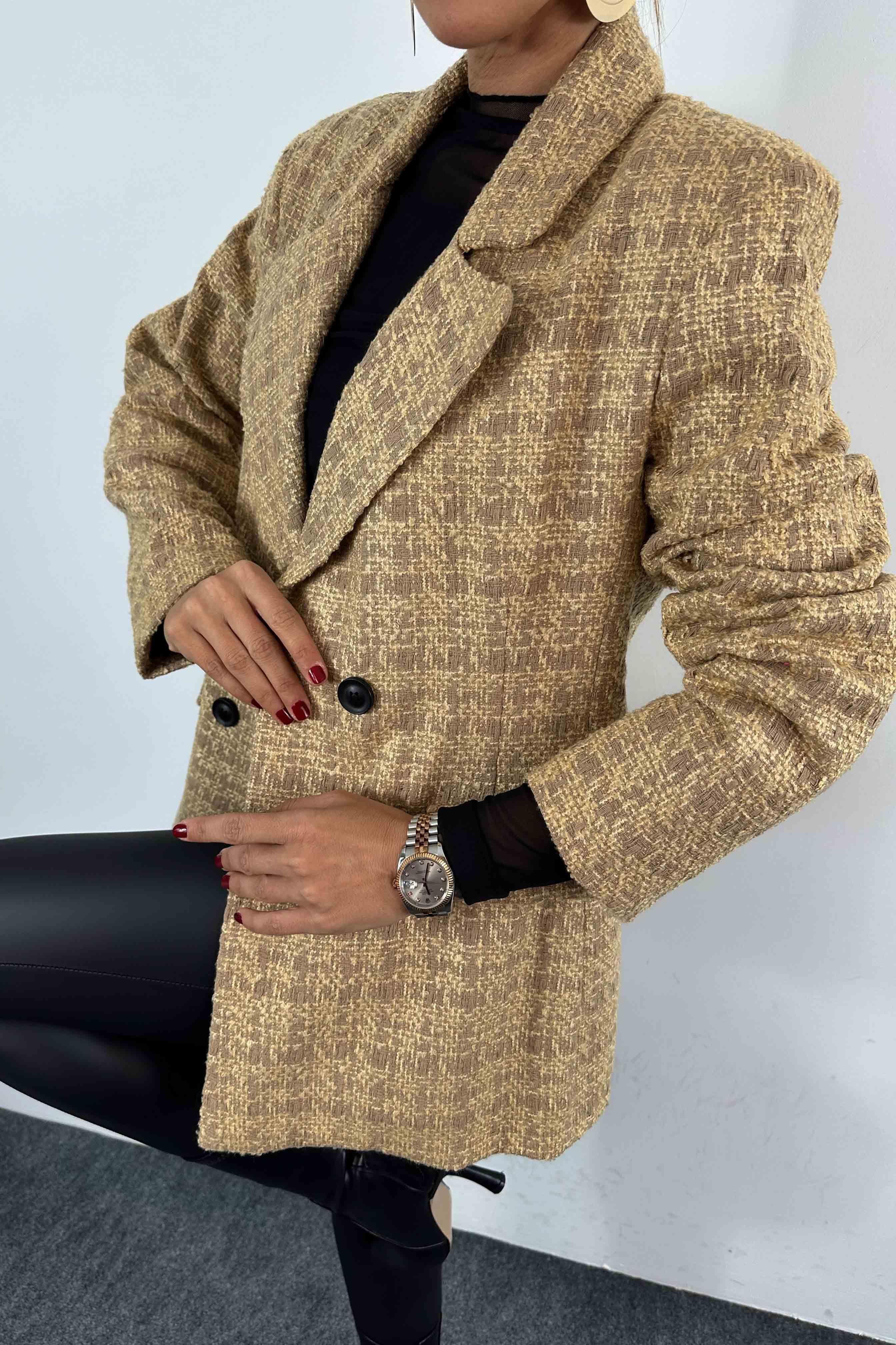 Dört Düğmeli Tasarım Astarlı Tüvit Blazer Ceket Bej