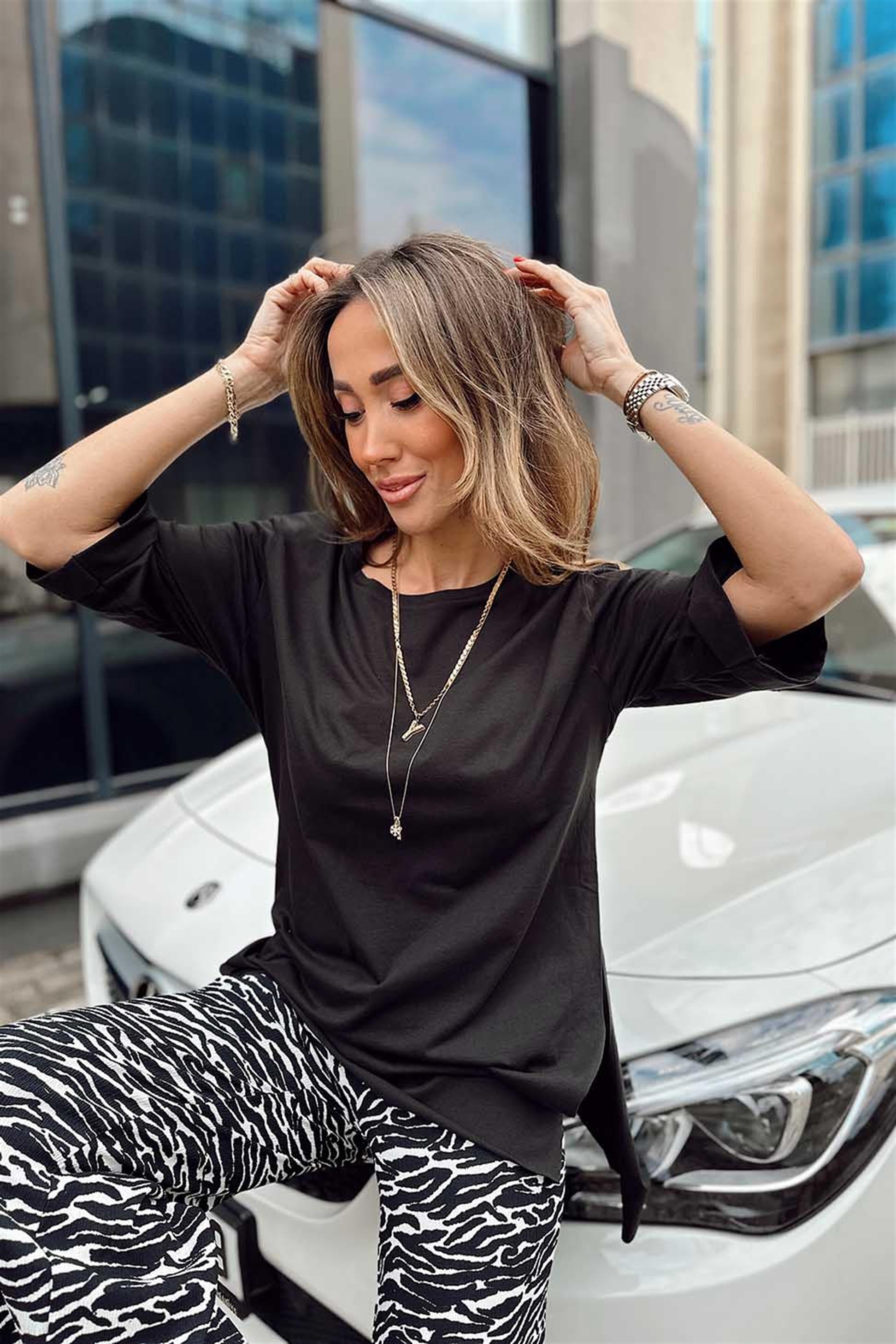 Duble Kol Yırtmaçlı Basic Tişört Siyah