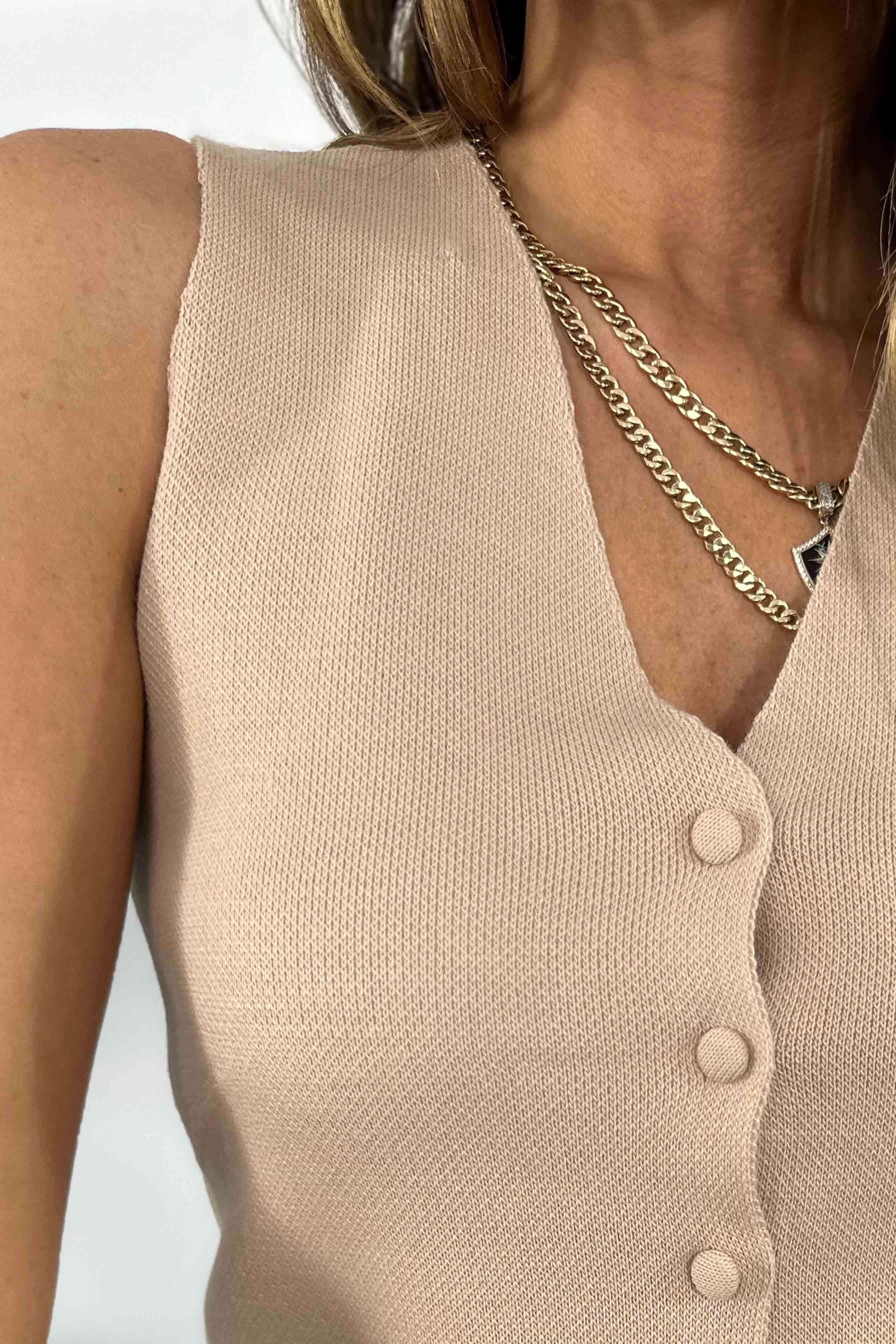 Düğme Detay Yünlü Örme Triko Yelek Bej