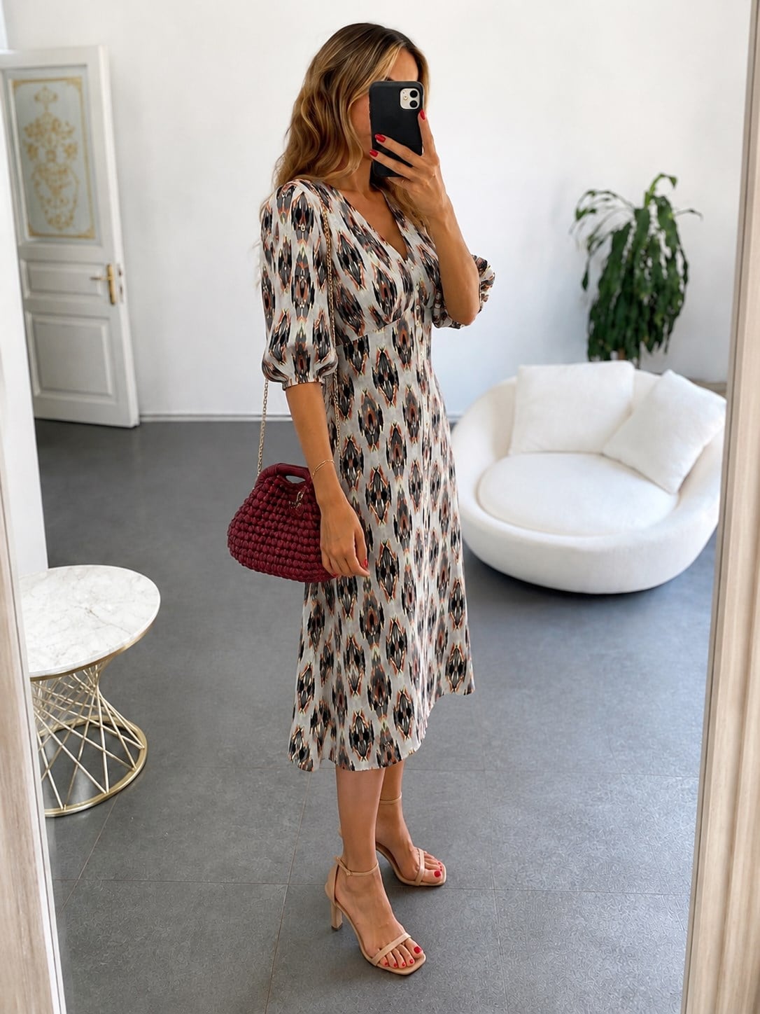 Düğmeli V Yaka Renkli Elbise