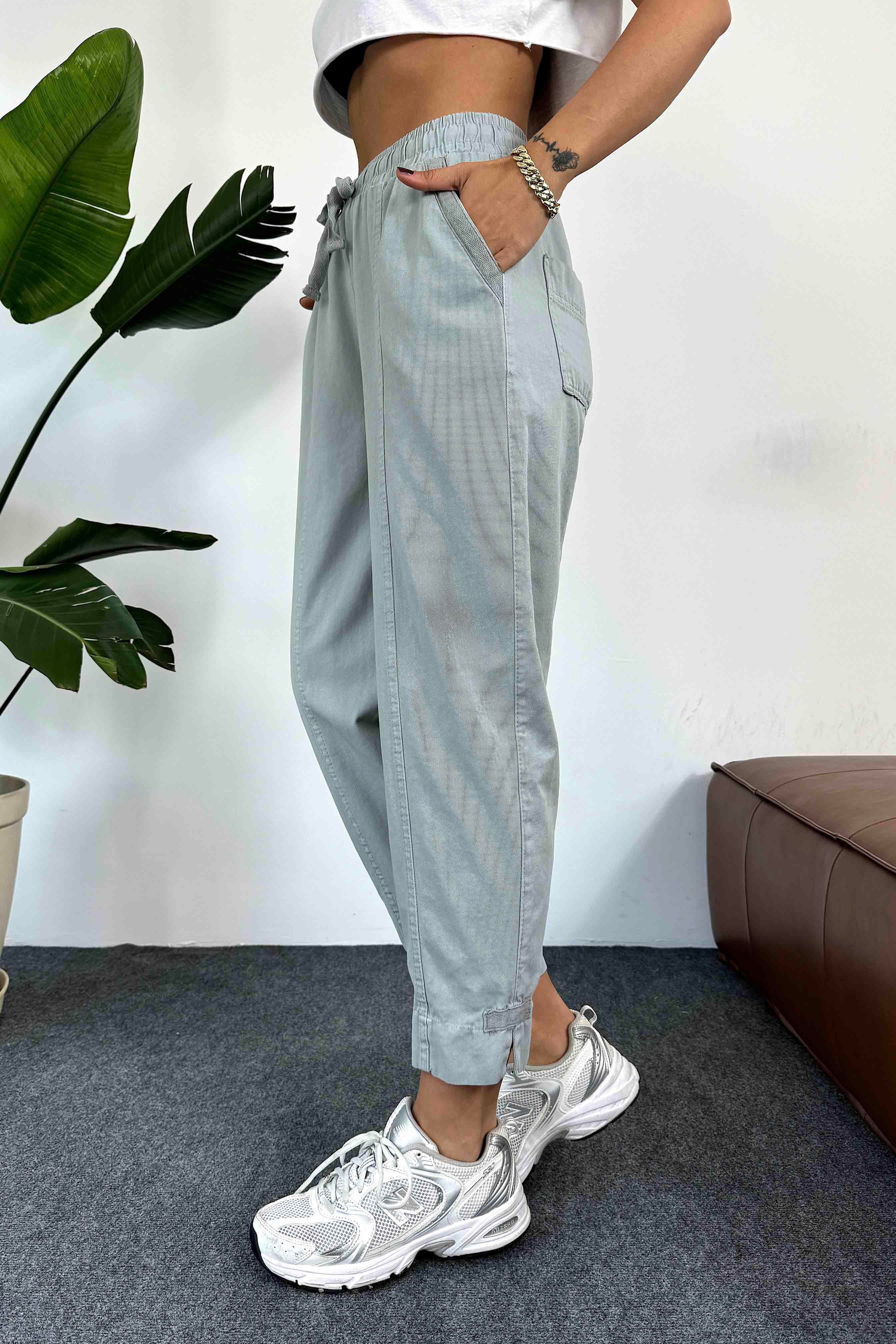 Gabardin Kumaş Paça Tasarım Kadın Pantolon Mint