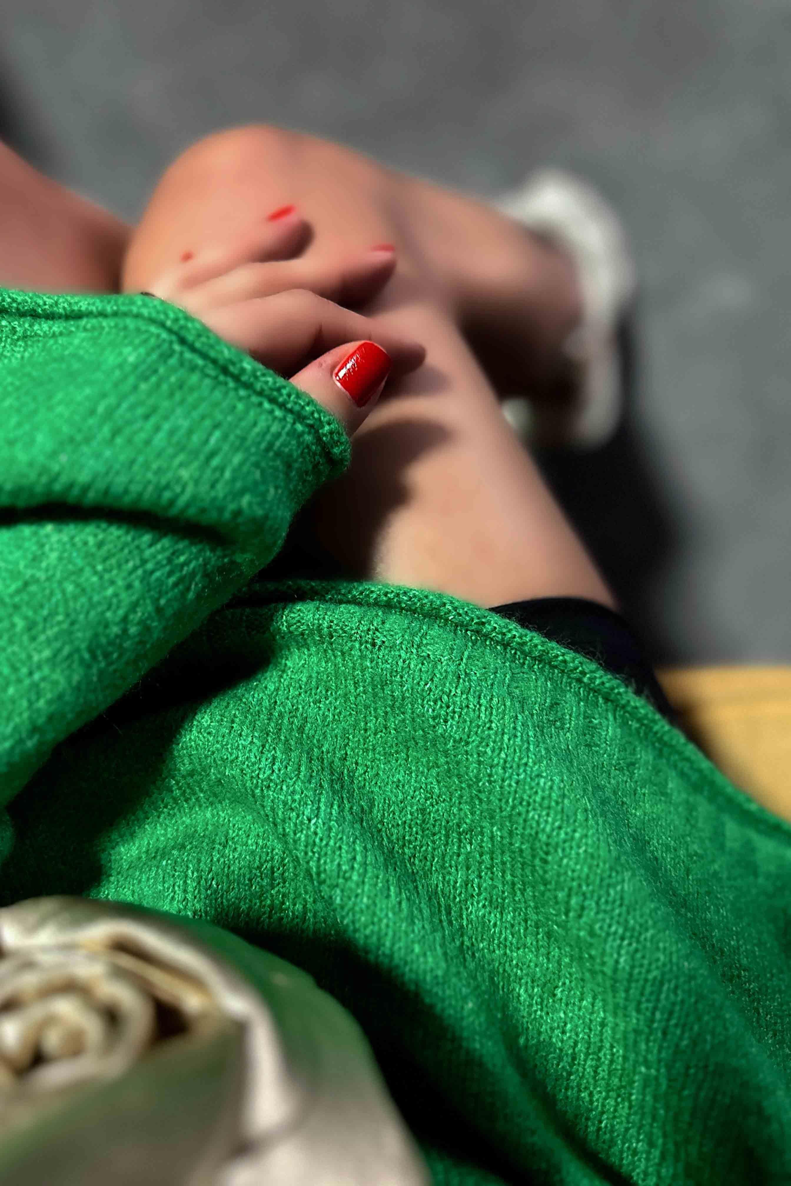 Geniş Kol Basic Yumoş Salaş Kazak Yeşil