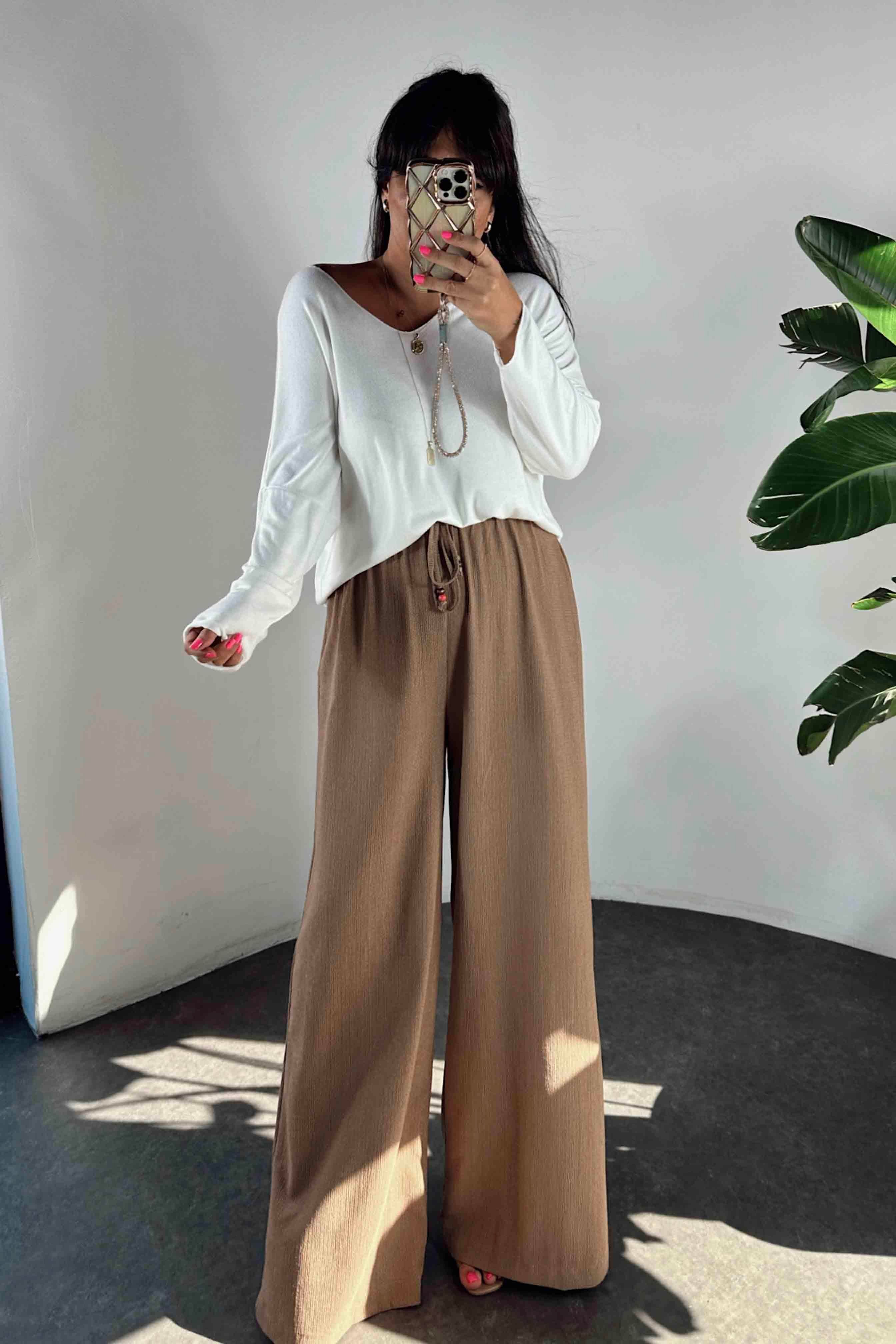 Gofre Kumaş Beli İp Bağlamalı Salaş Pantolon Camel