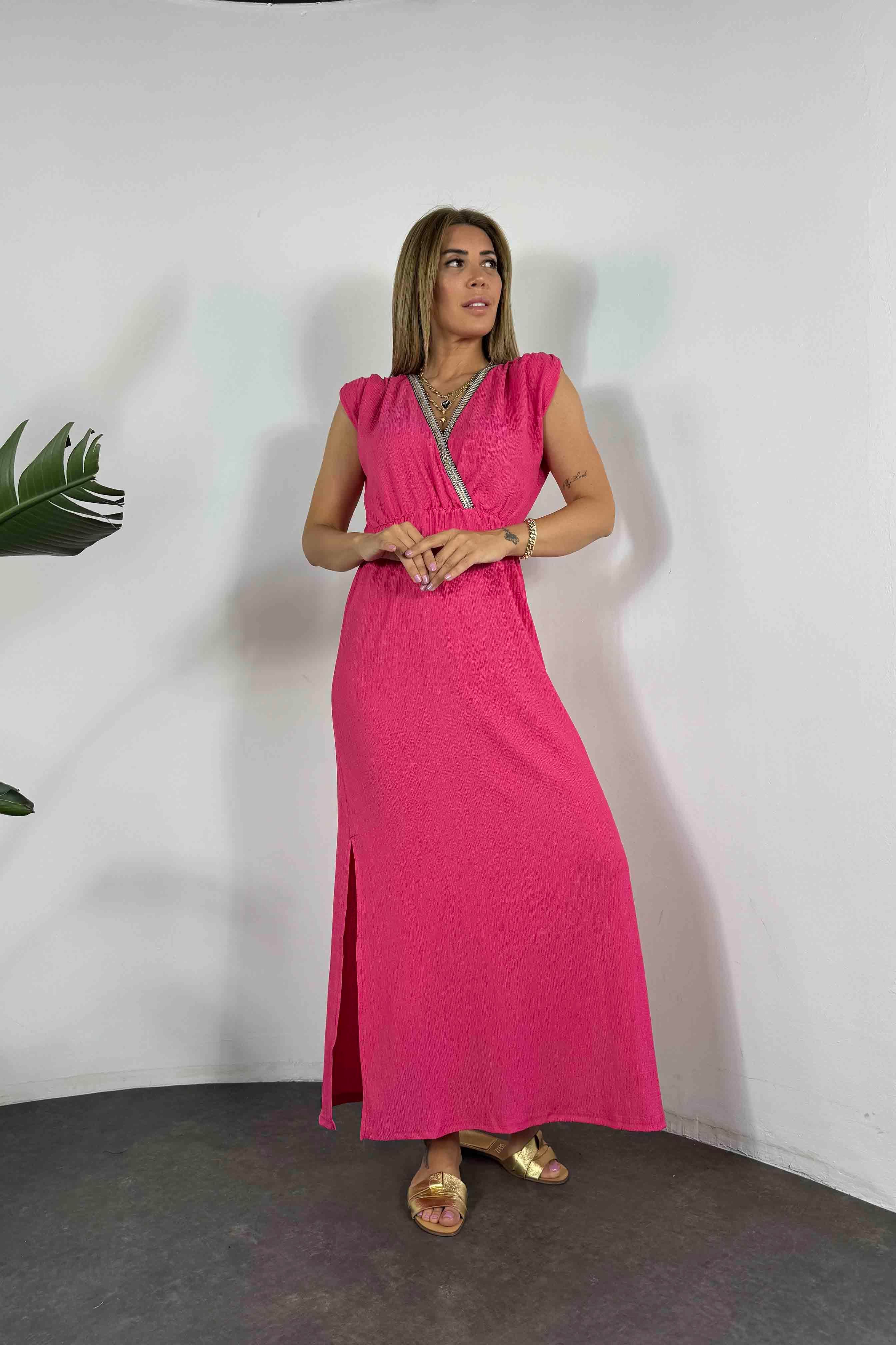 Gofre Kumaş Şerit Detay Yırtmaçlı Elbise Pembe