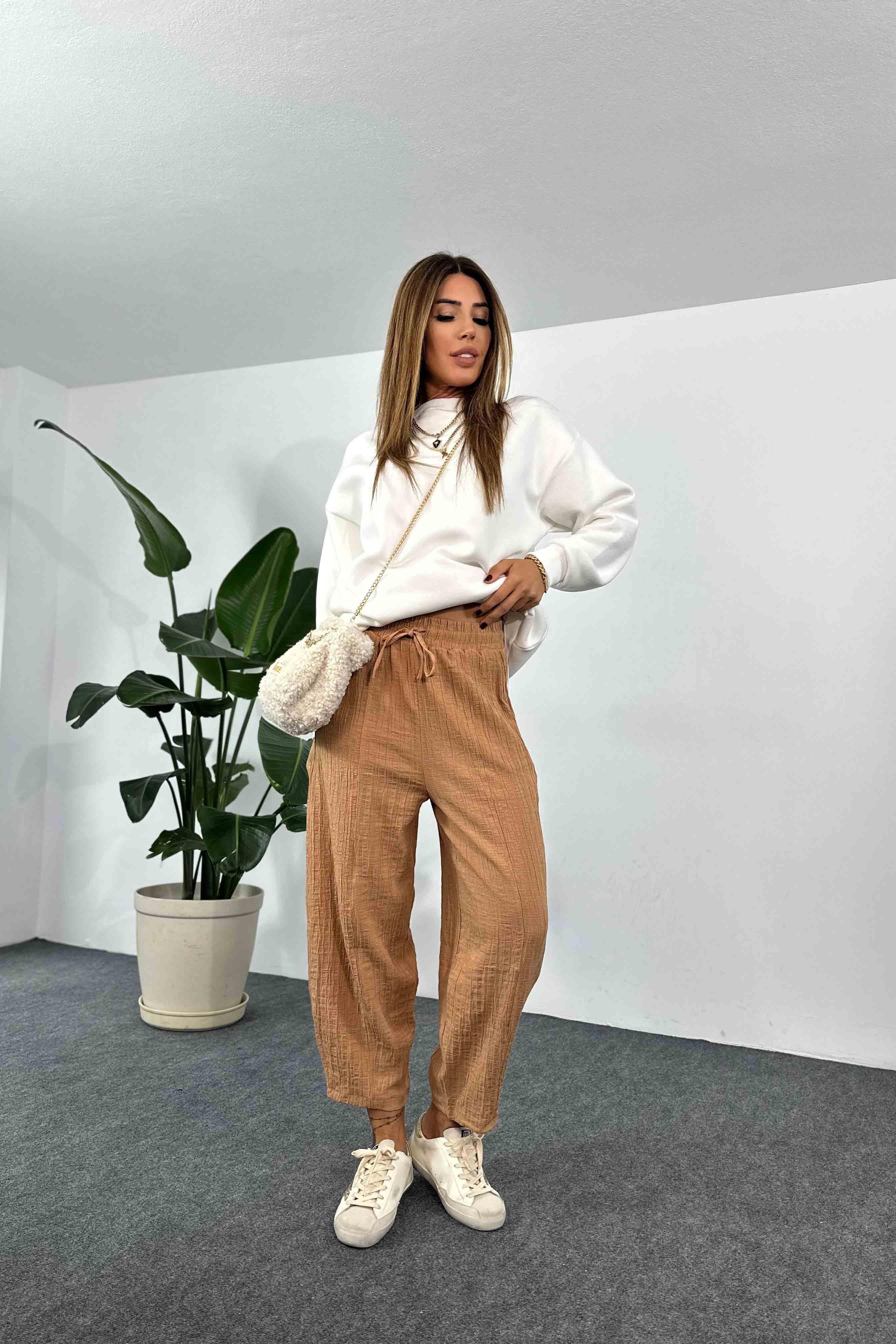 Gofre Kumaş Yanlardan Cepli Şalvar Pantolon Camel