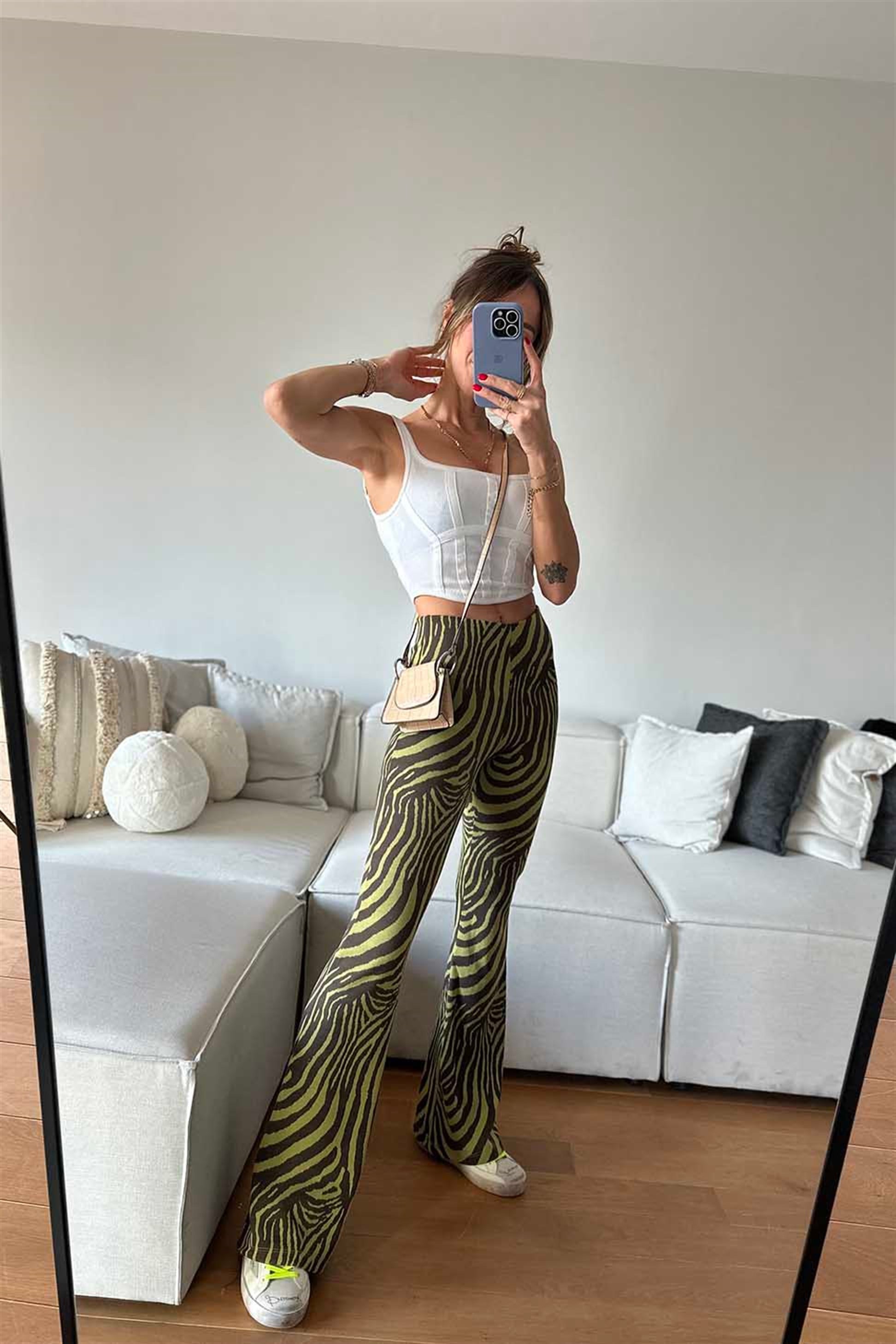 Hafif İspanyol Paça Yumoş Zebra Desen Pantolon Limon Küfü