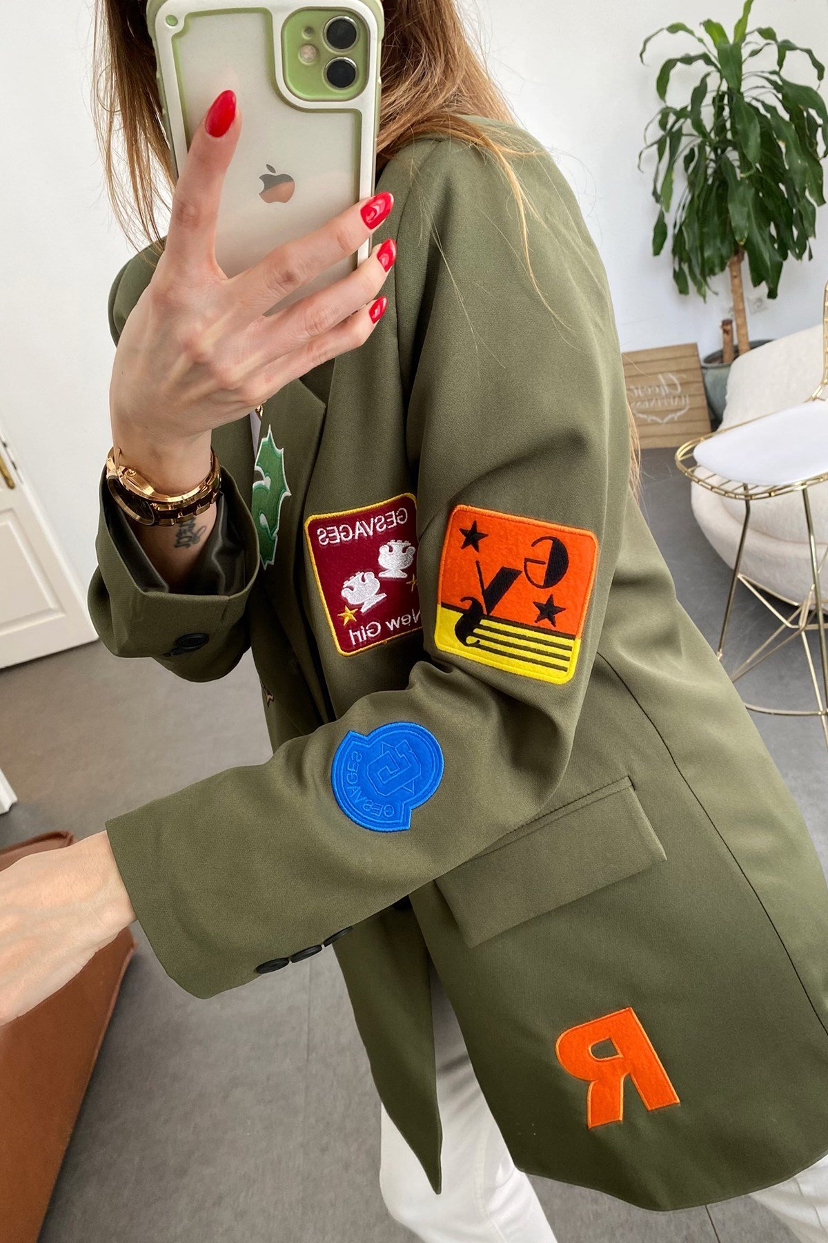 Haki Renkli Yama Detaylı Tasarım Blazer
