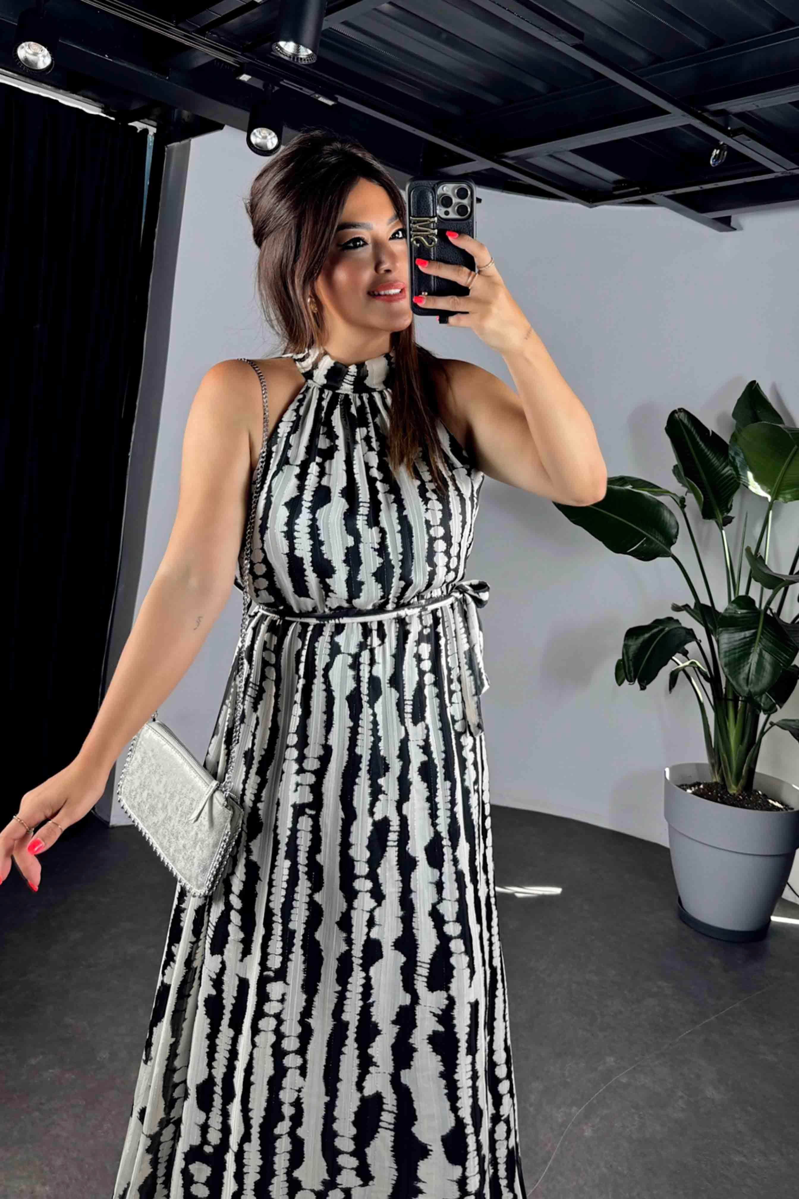 Halter Yaka Maxi Boy Simli Elbise Ekru