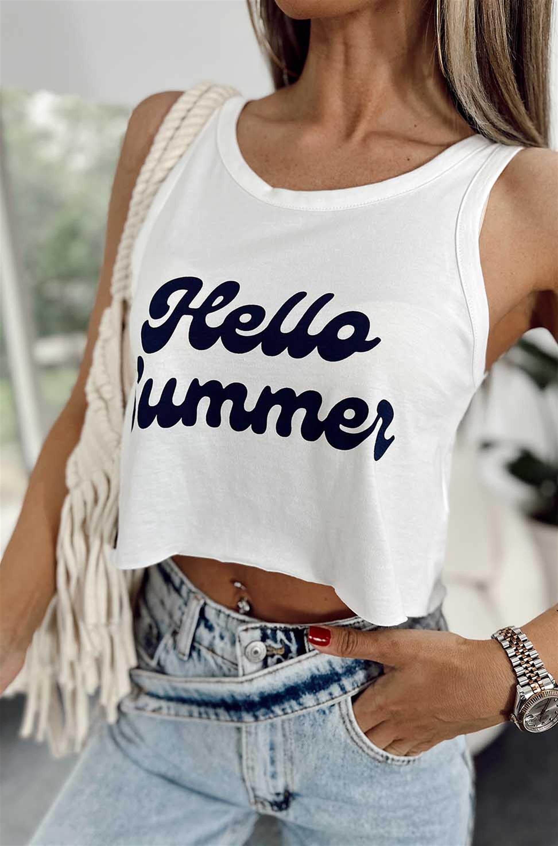 Hello Summer Baskılı Lazer Kesim Crop Bluz Beyaz