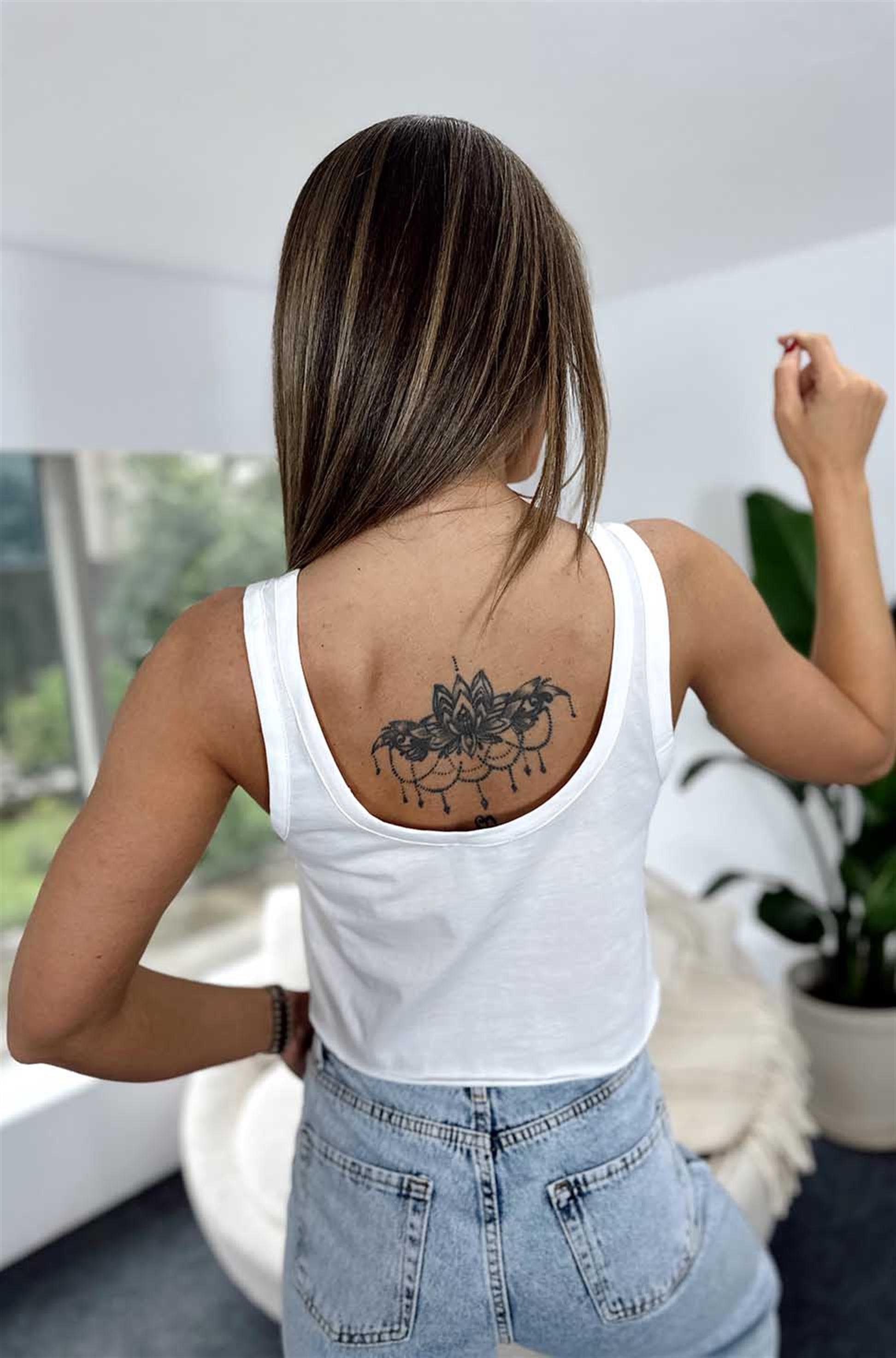 Hello Summer Baskılı Lazer Kesim Crop Bluz Beyaz