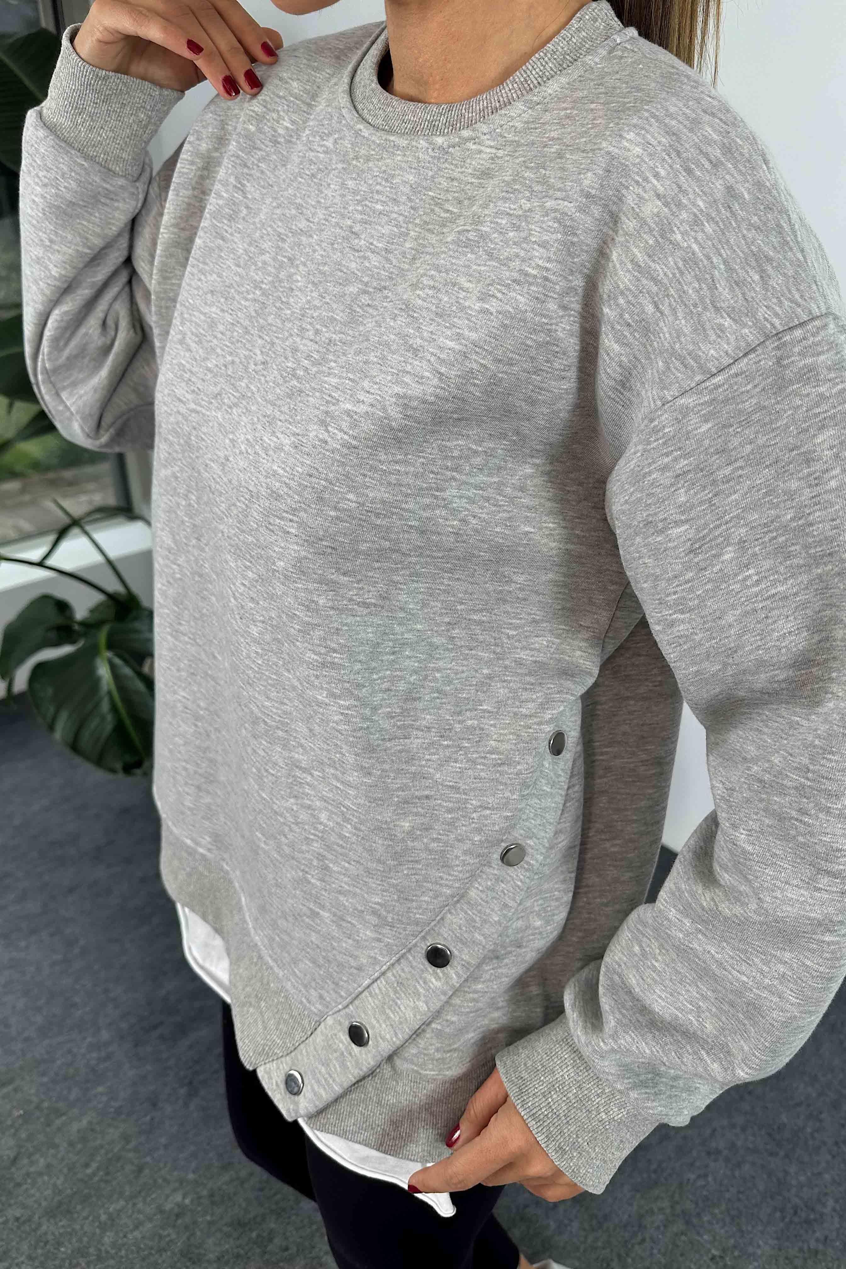 İçi Şardonlu Çıtçıt Detay Kadın Sweatshirt Gri