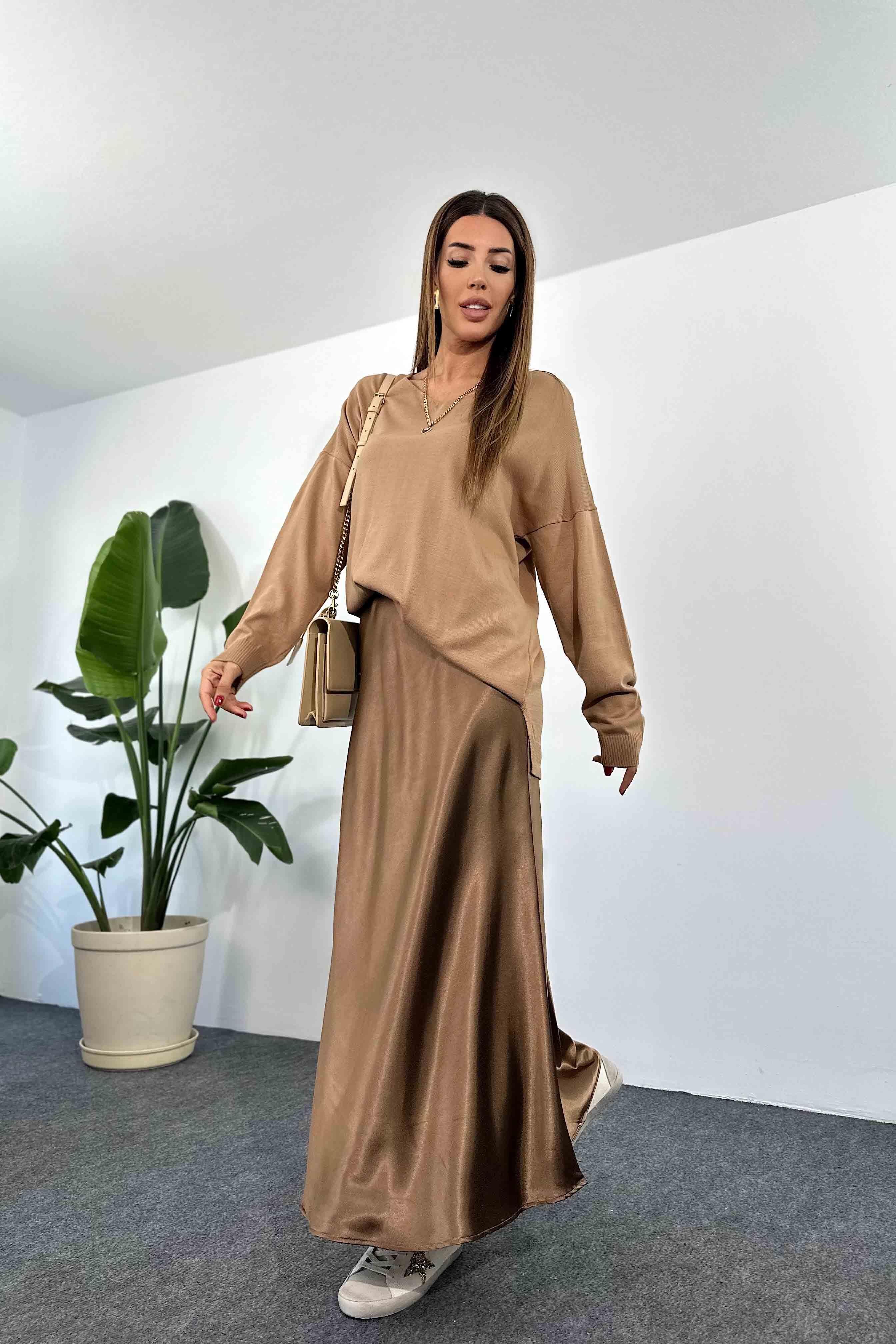 İnce Akrilik Örme Oversize Kadın Kazak Vizon