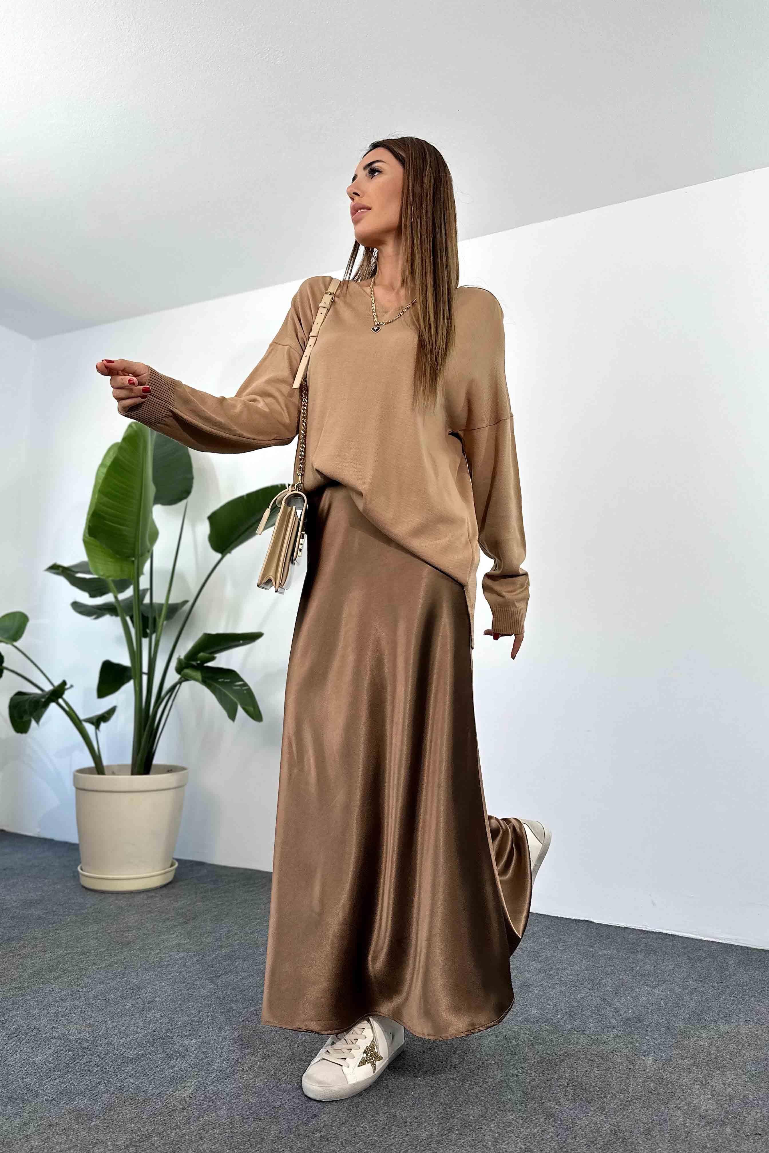 İnce Akrilik Örme Oversize Kadın Kazak Vizon