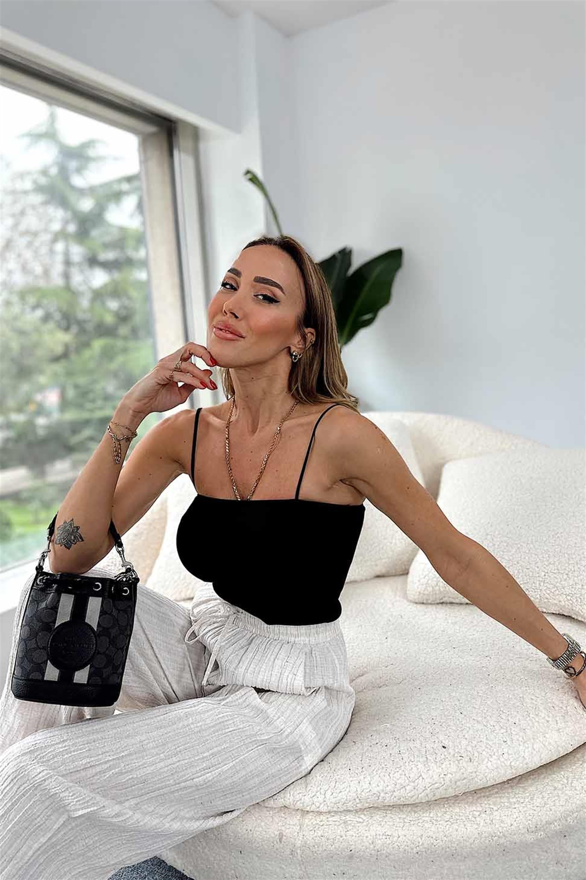 İnce Askılı Fitilli Crop Siyah