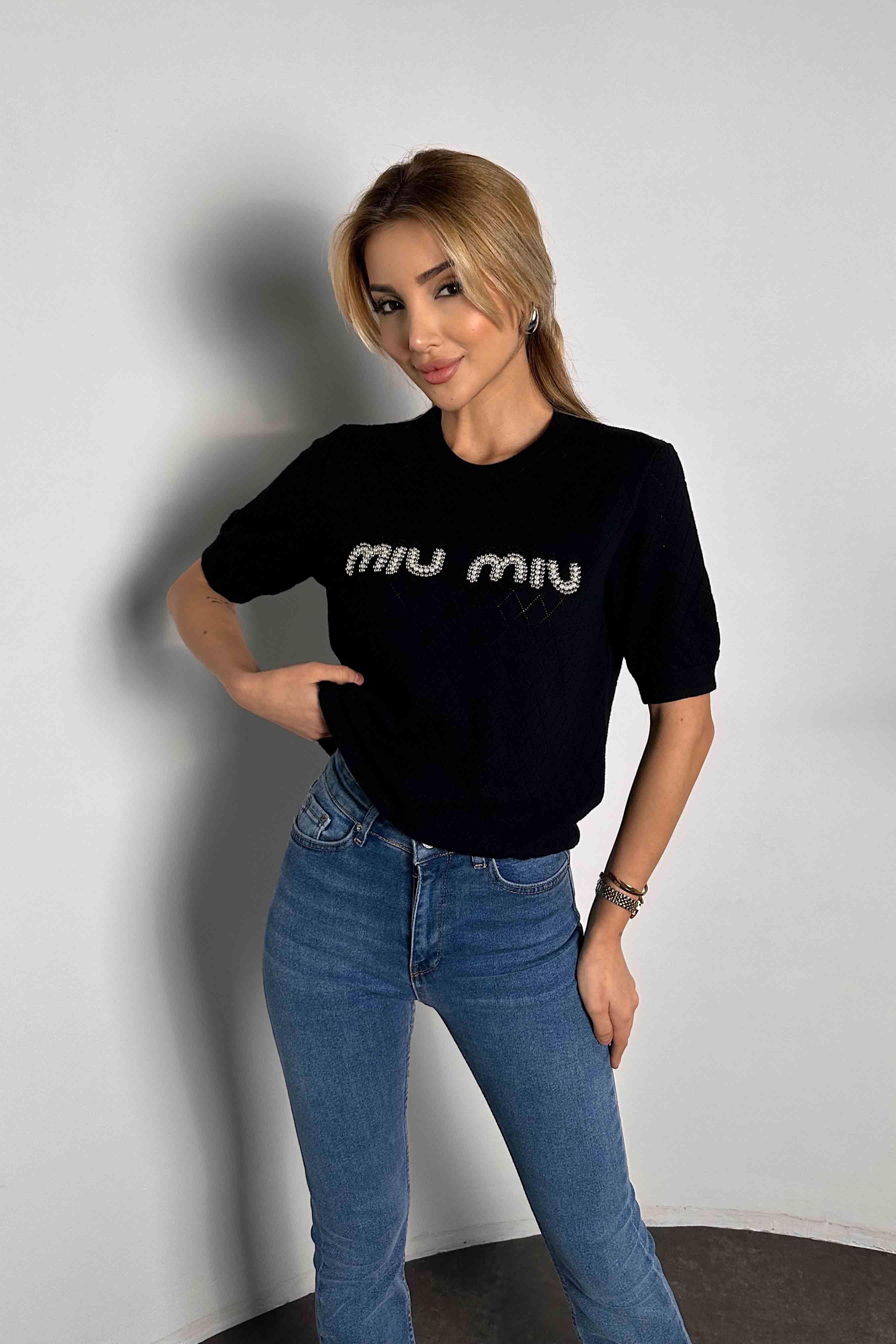 İncili Tasarım Triko Bluz Siyah