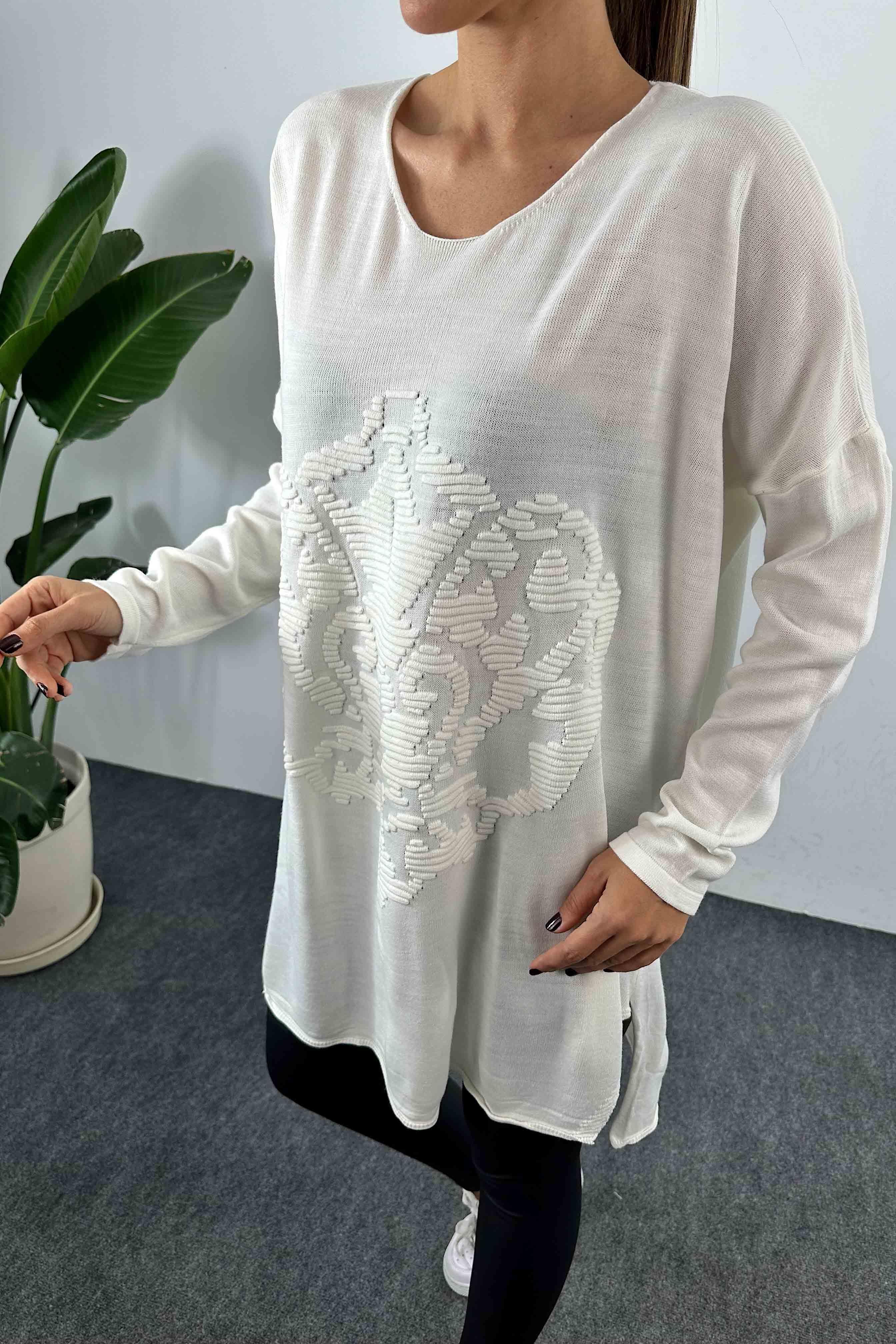Kabartma Desenli Oversize Triko Bluz Ekru