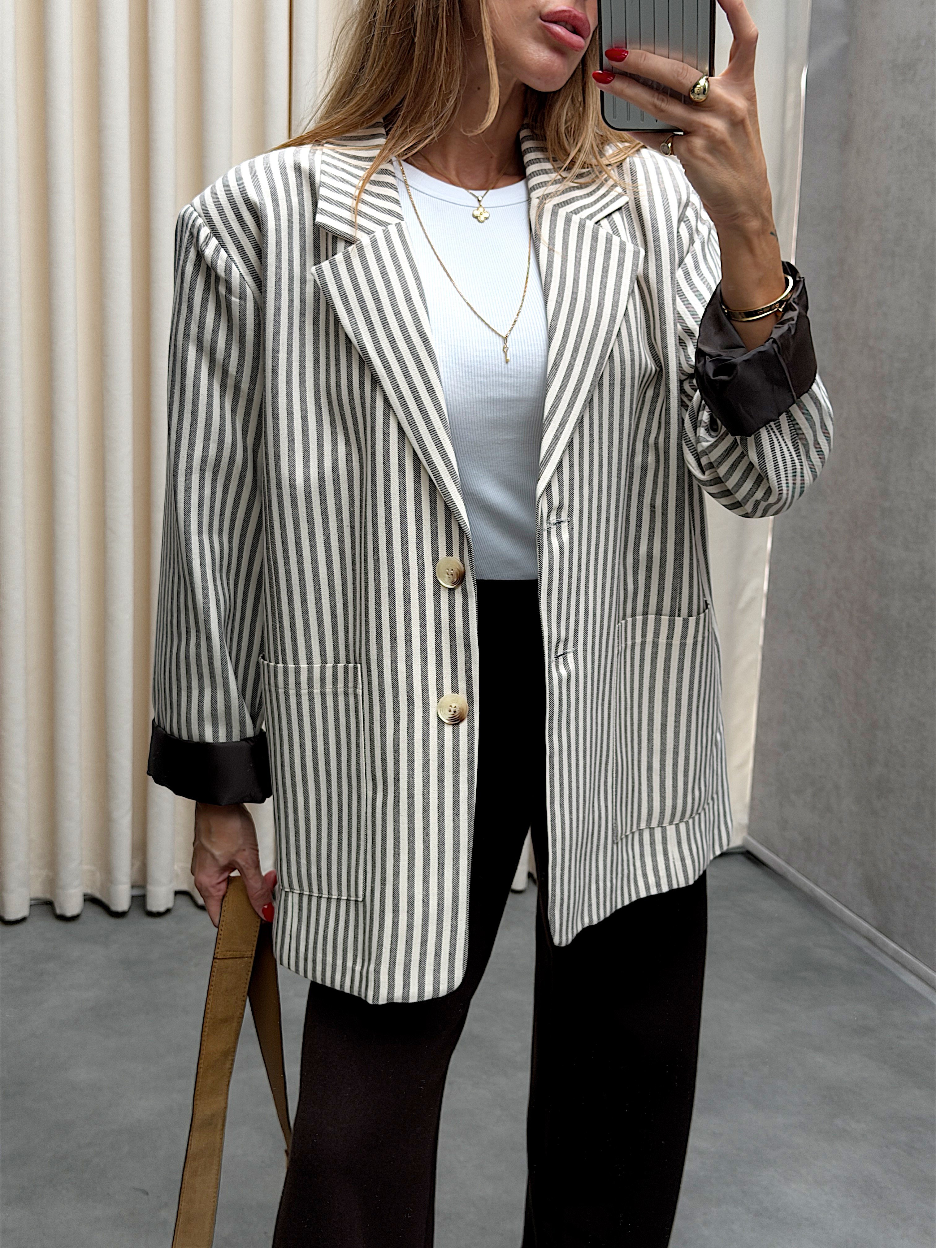 Kahve Saten Astarlı Çizgili Blazer 