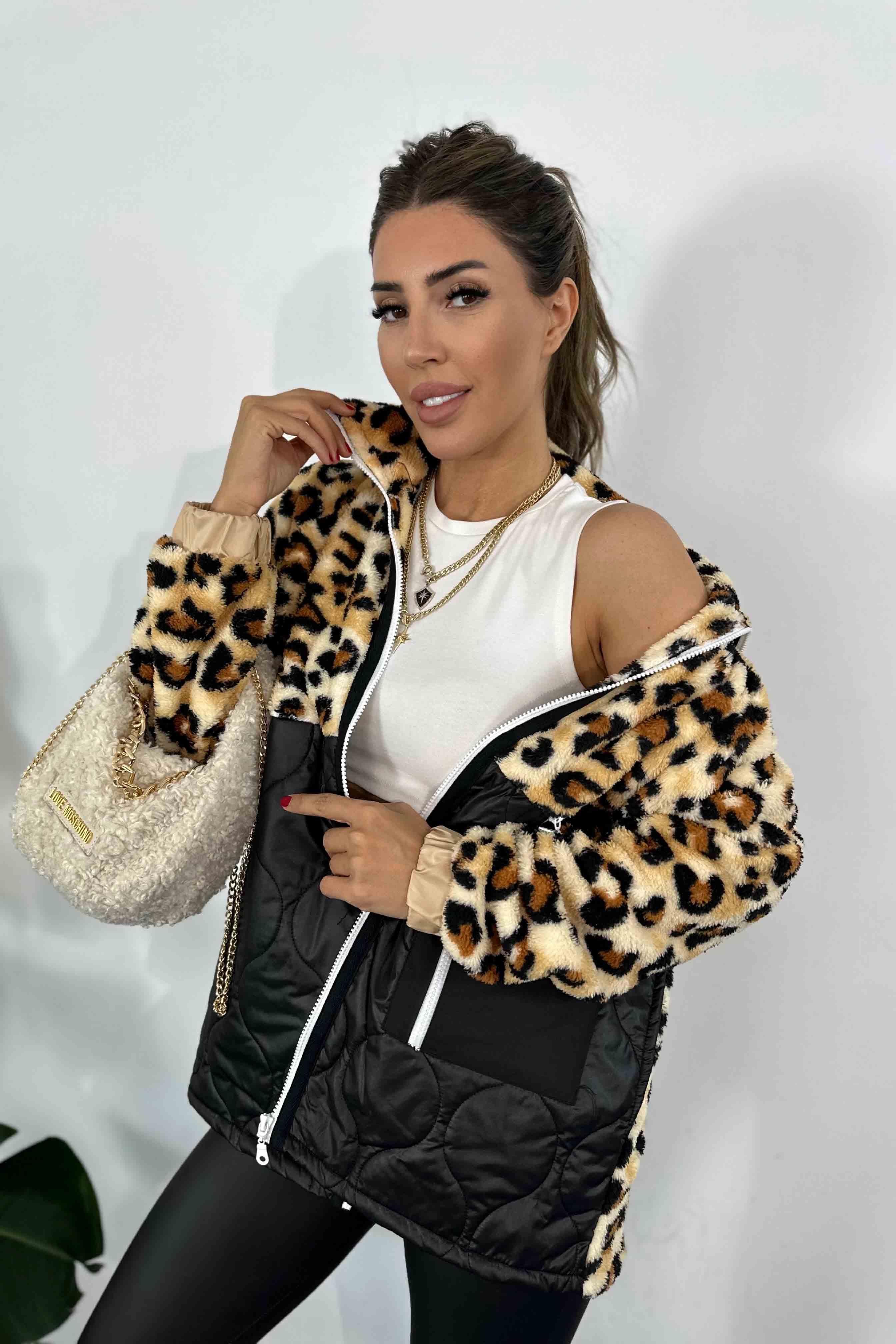 Kapitone Detaylı Yumoş Leopar Mont Kahve