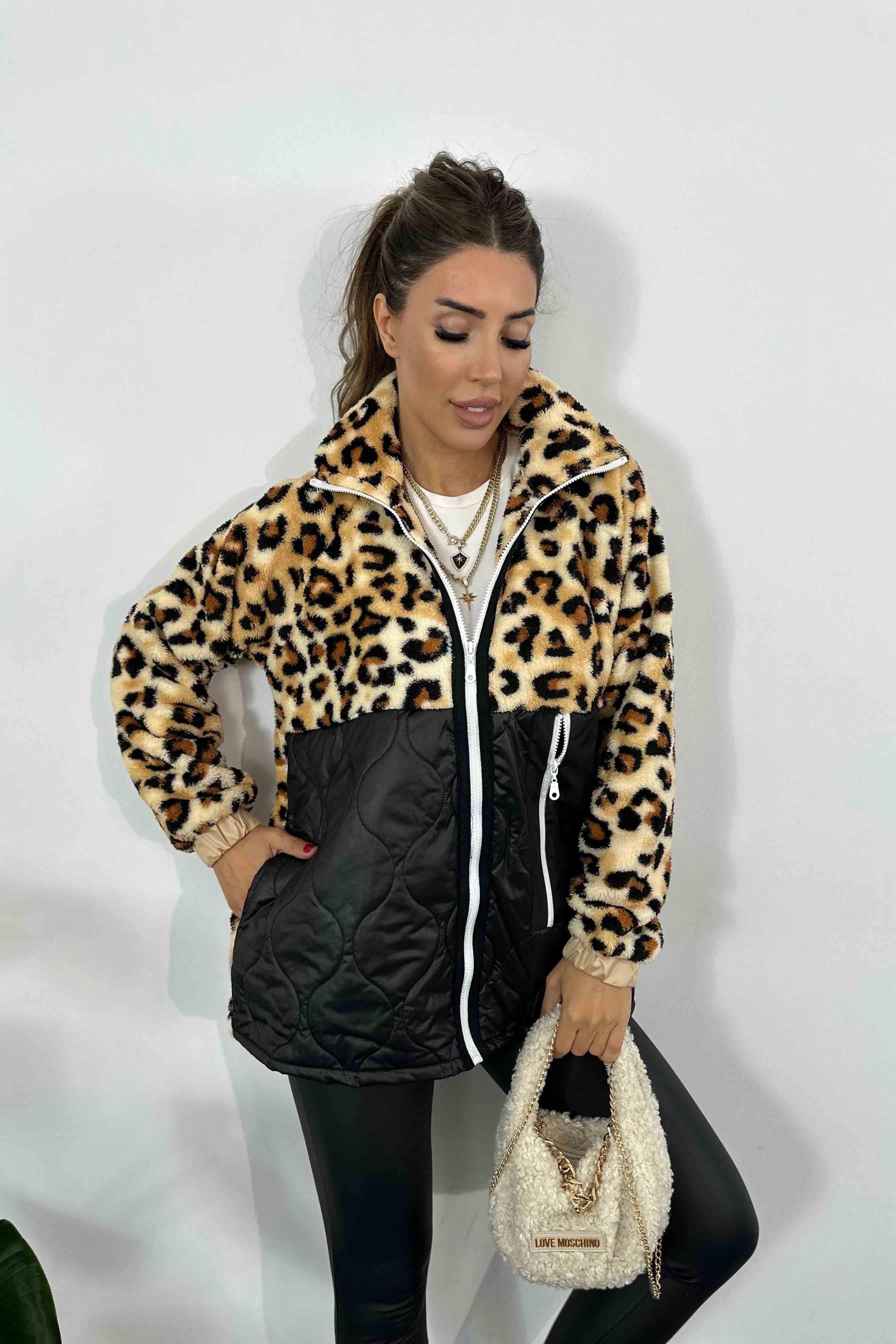 Kapitone Detaylı Yumoş Leopar Mont Kahve