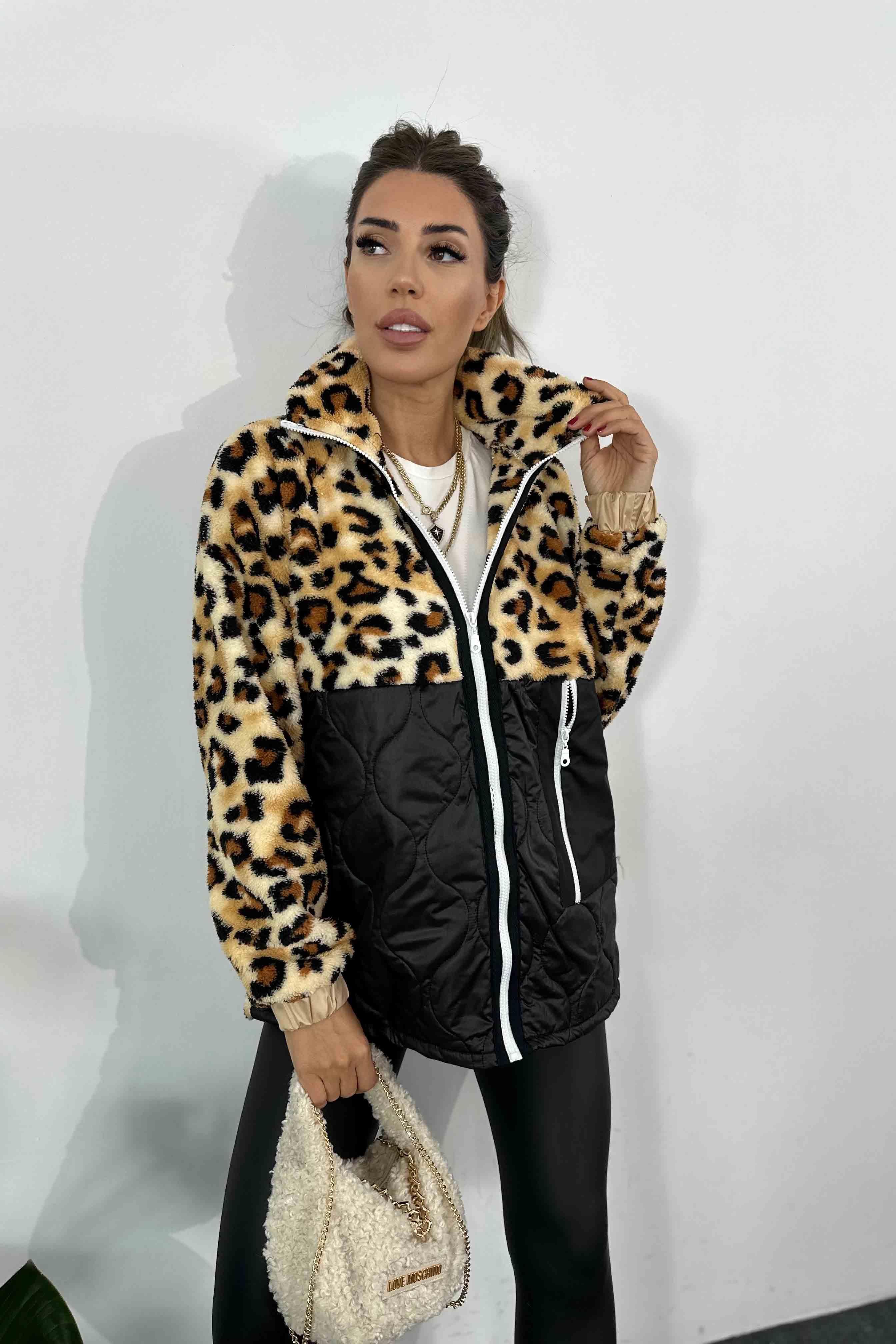 Kapitone Detaylı Yumoş Leopar Mont Kahve