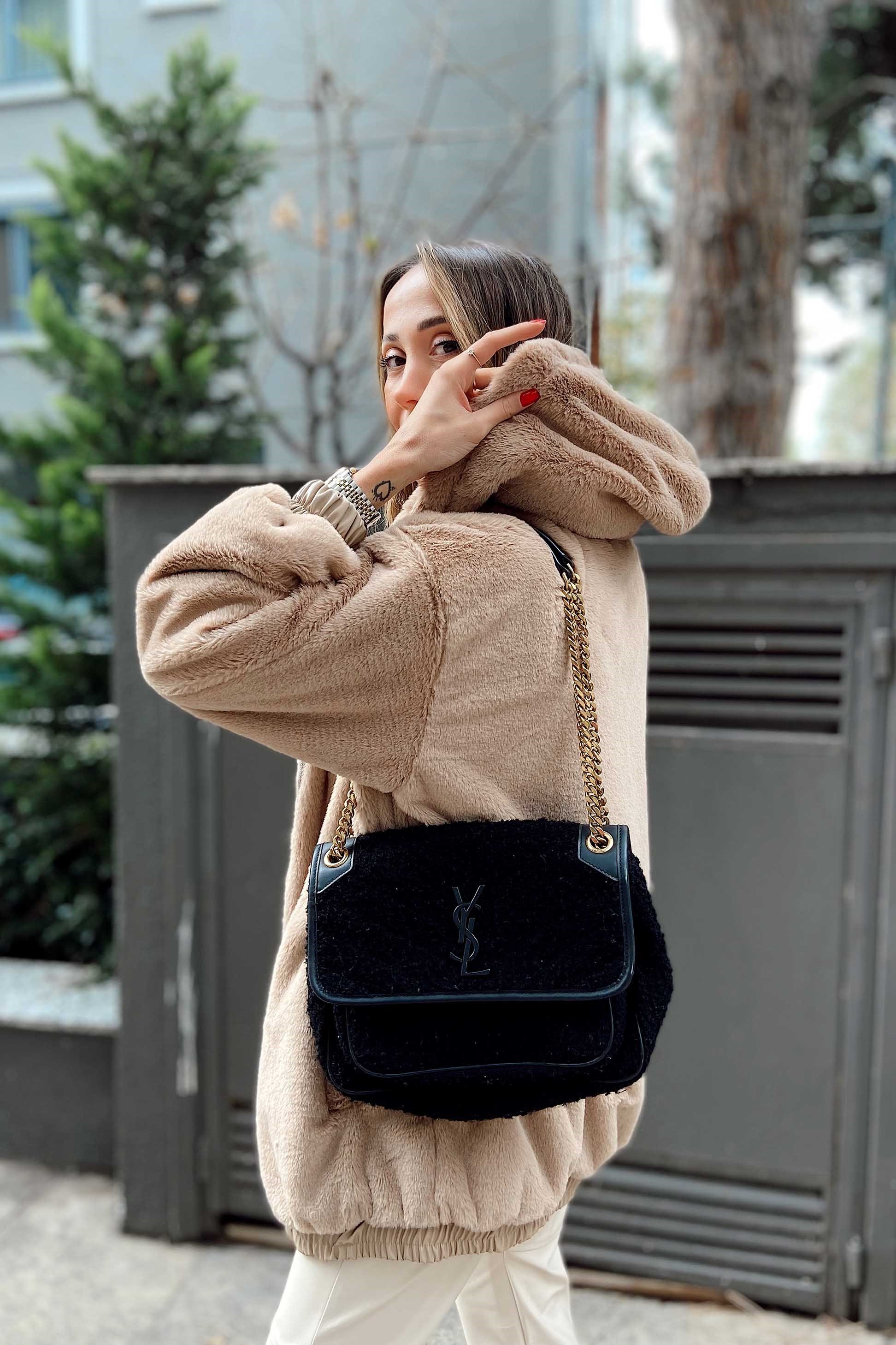 Kapüşonlu Peluş Mont Camel