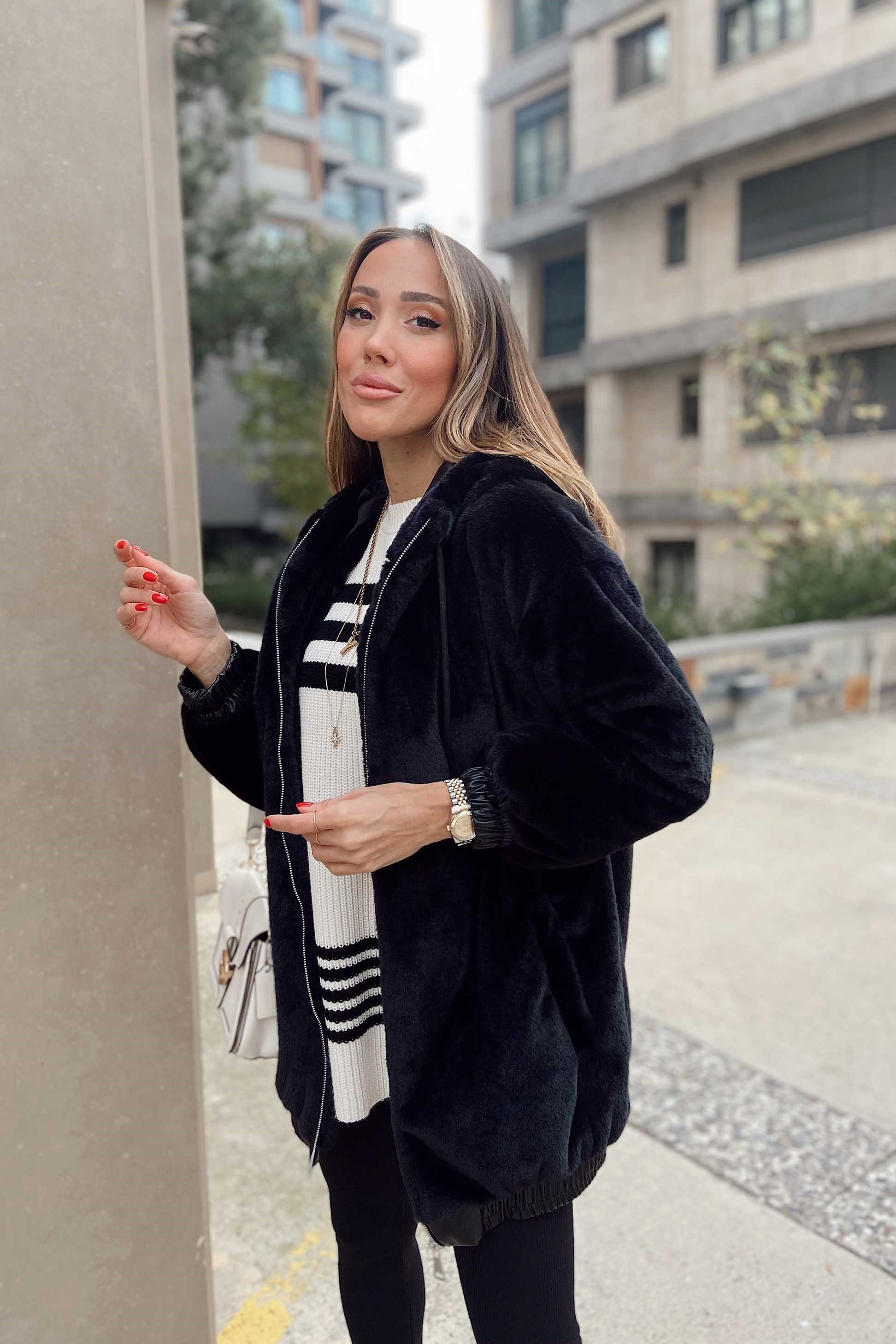 Kapüşonlu Peluş Mont Siyah
