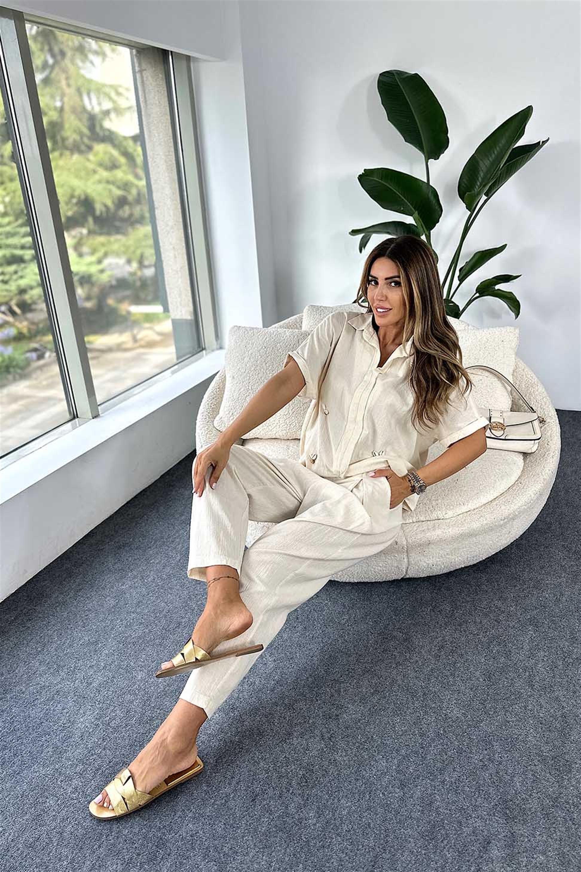 Keten Dokulu Deniz Kabuğu Detaylı Oversize Bluz Taş