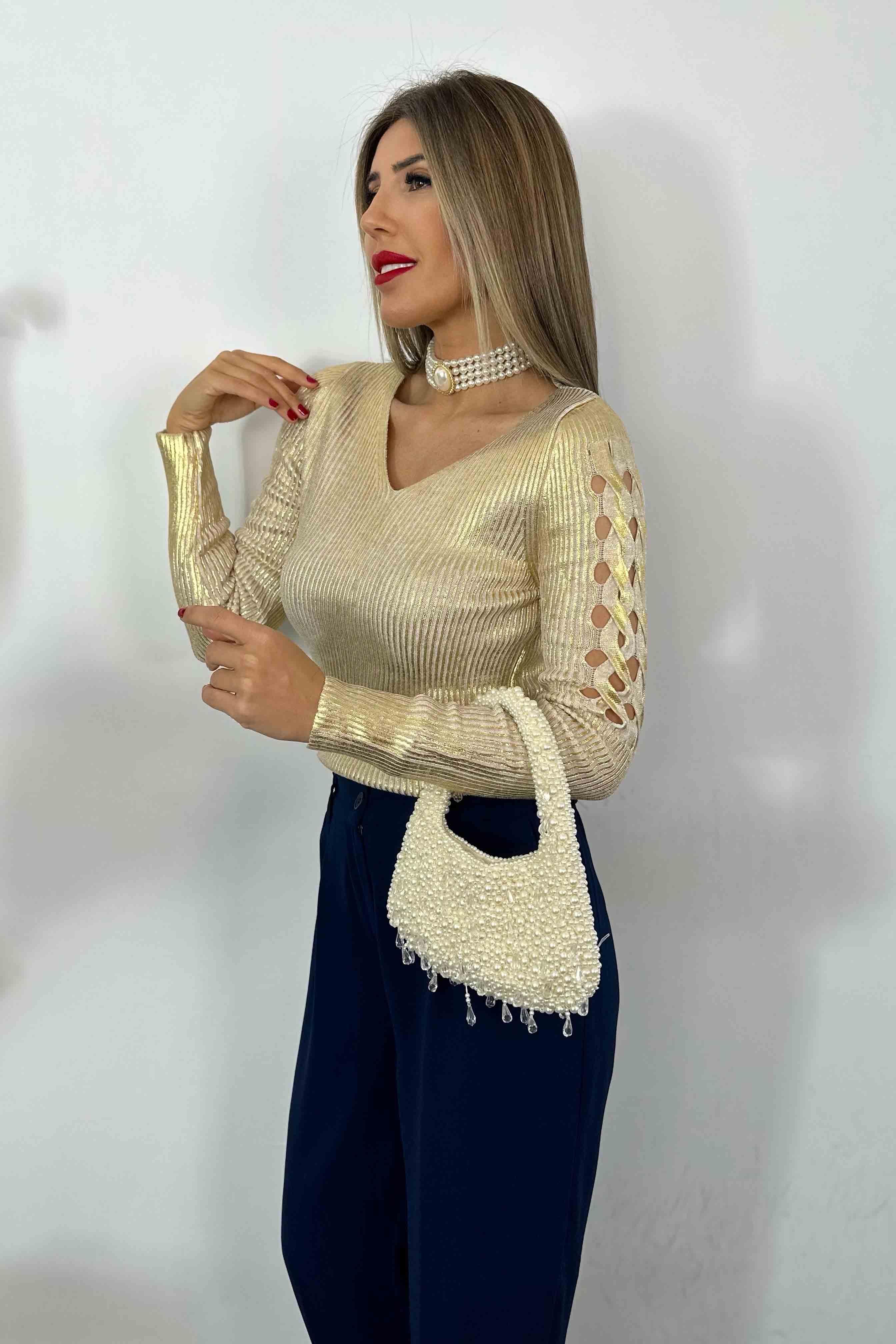 Kolları Ajur Detay Varaklı Triko Bluz Gold