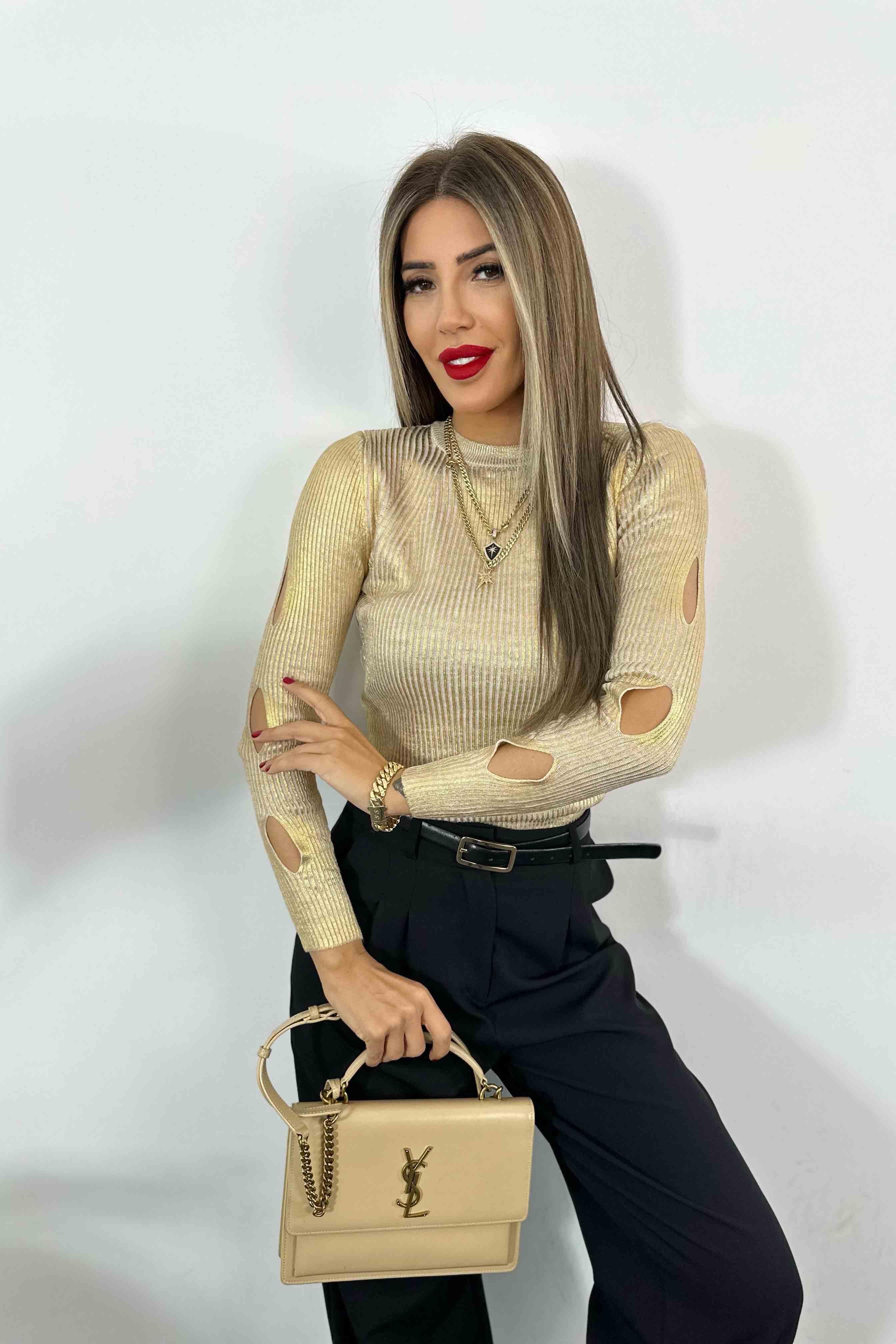 Kolları Dekolte Detay Varaklı Bisiklet Yaka Triko Bluz Gold