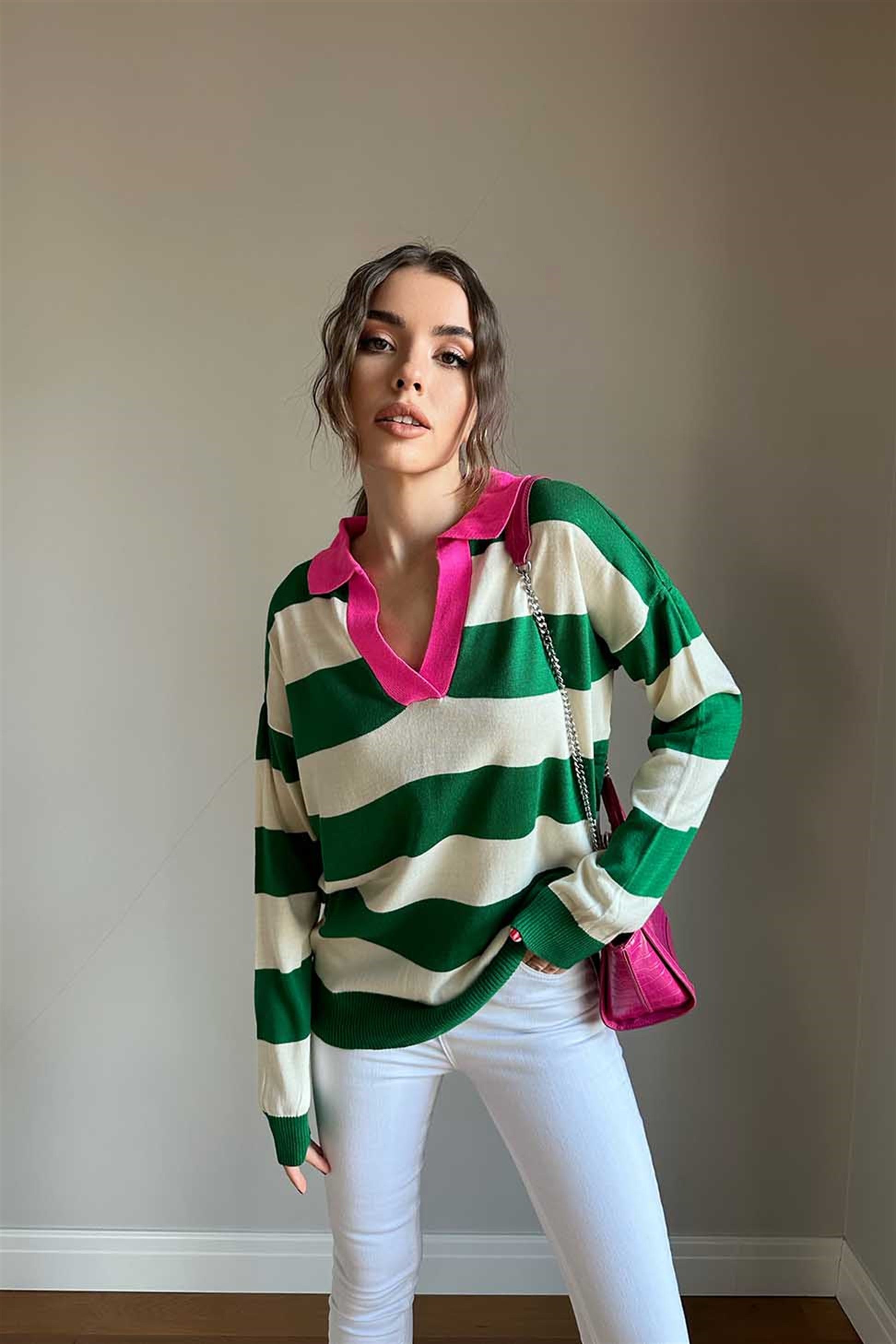 Koyu Yeşil Krem Kalın Şeritli Polo Yaka Bluz Pembe