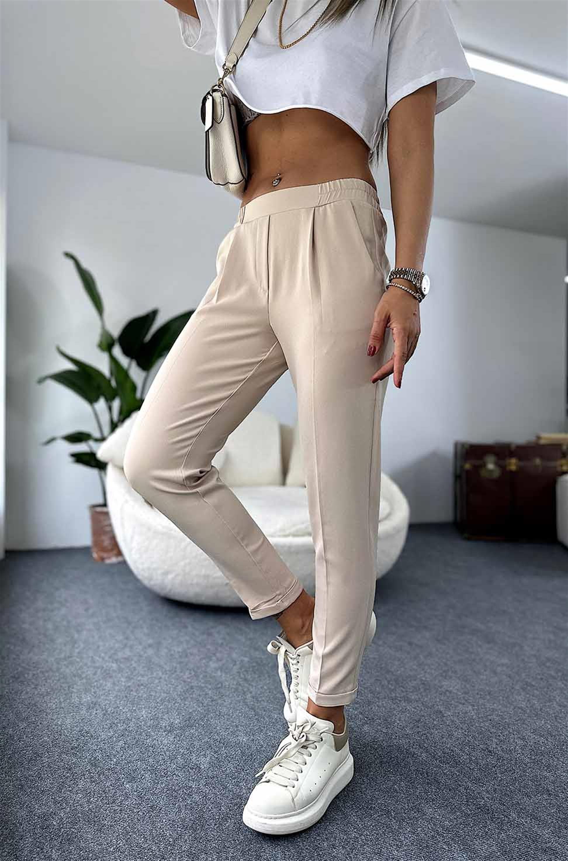 Krep Kumaş Beli Lastikli Duble Paça Pantolon Bej