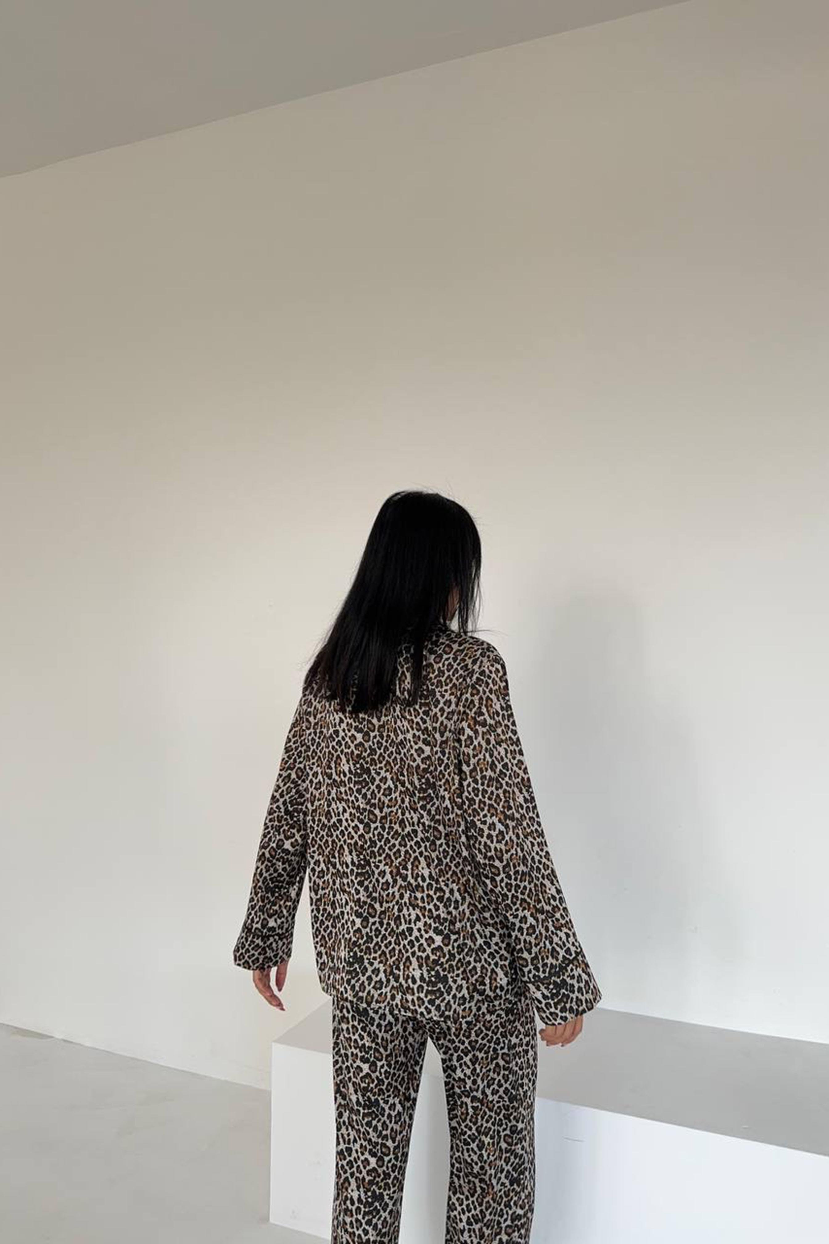 Leopardo Verde Saten Uzun Pijama Takımı Vizon