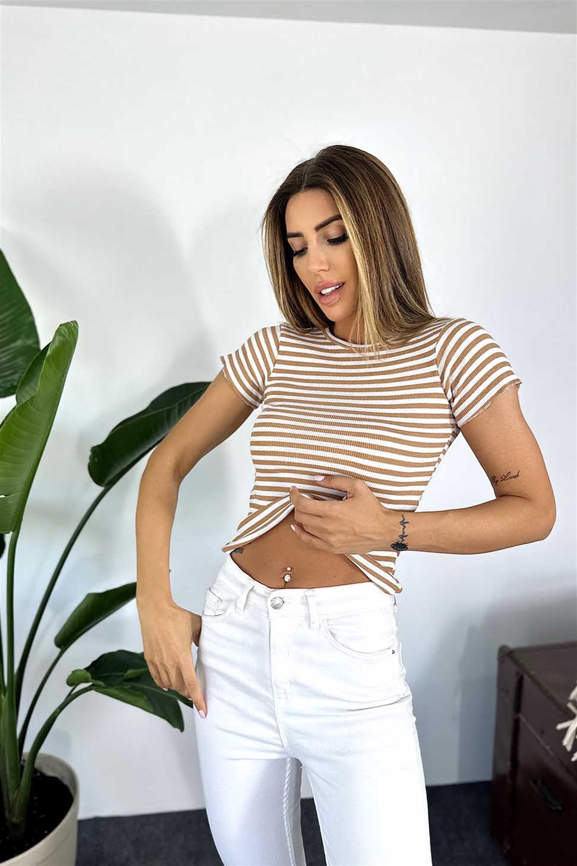 Lüks Kalite Çizgi Detaylı Fitilli Triko Bluz Camel