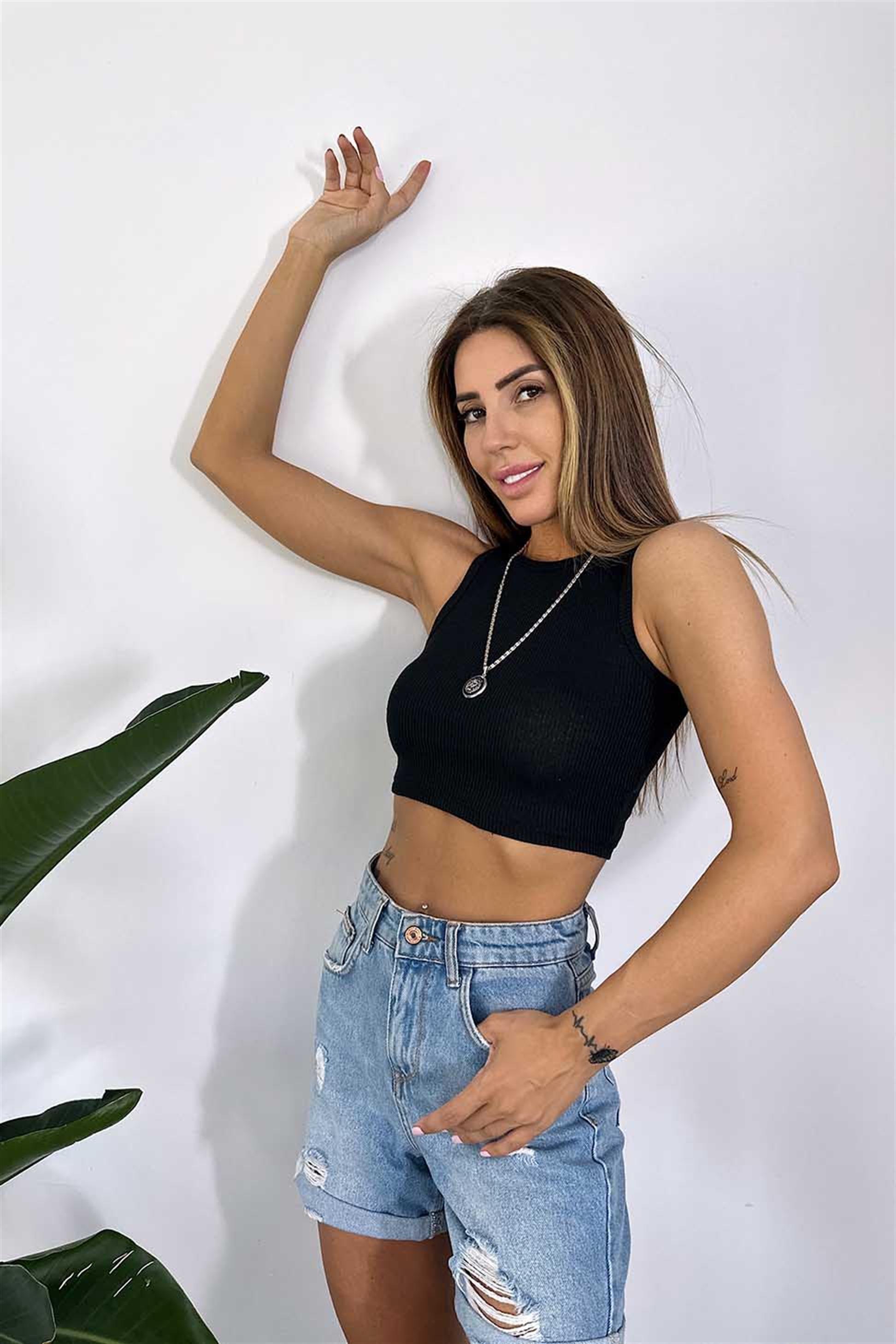 Lüks Kalite Fitilli Halter Yaka Crop Siyah