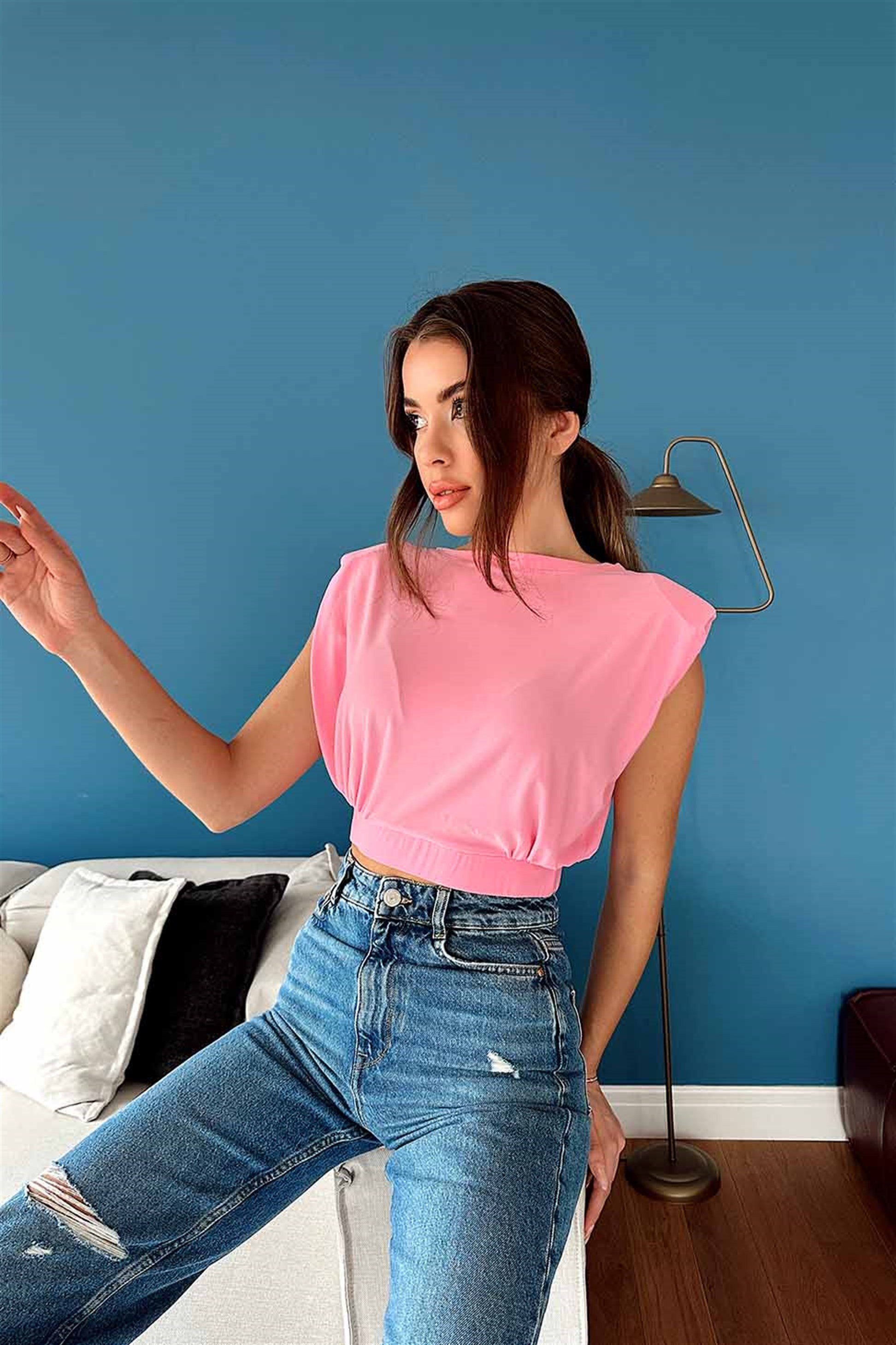 Lüks Kalite Vatkalı Degaje Yaka Sırt Dekolteli Bluz Pembe