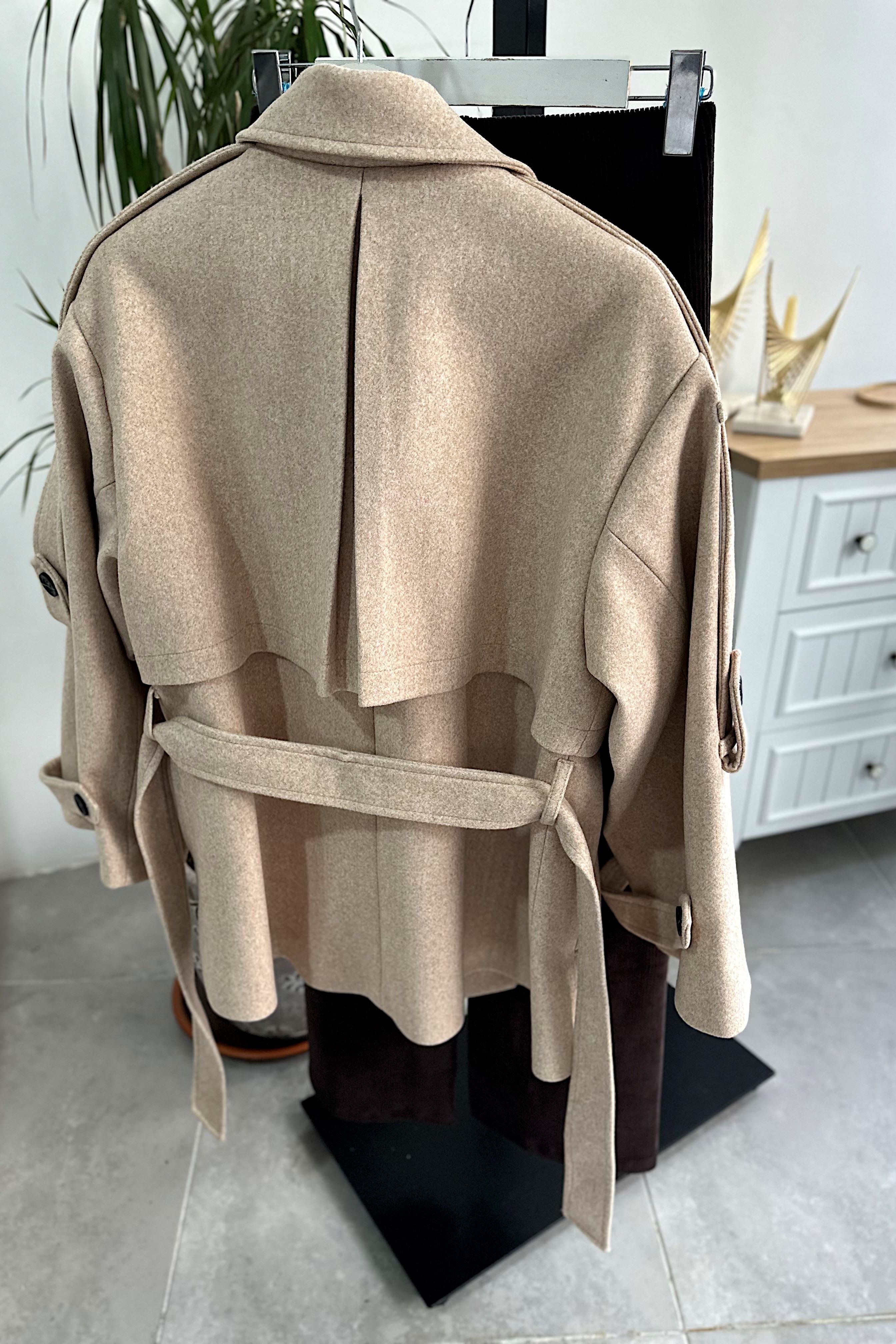 Lüx Kalite Apoletli Kalın Kaşe Kaban Taş