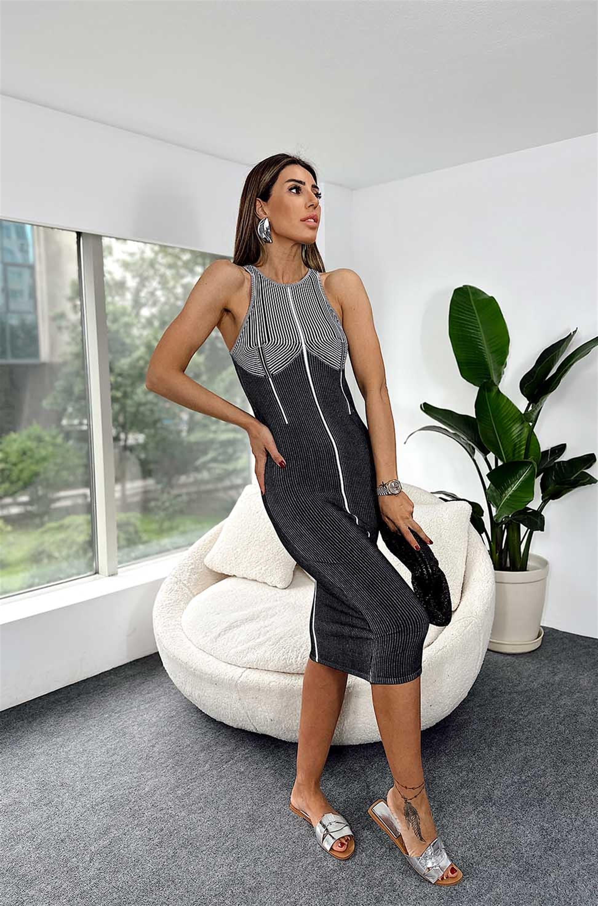 Lüx Kalite Halter Yaka Sık Örme Triko Çizgili Midi Elbise Siyah