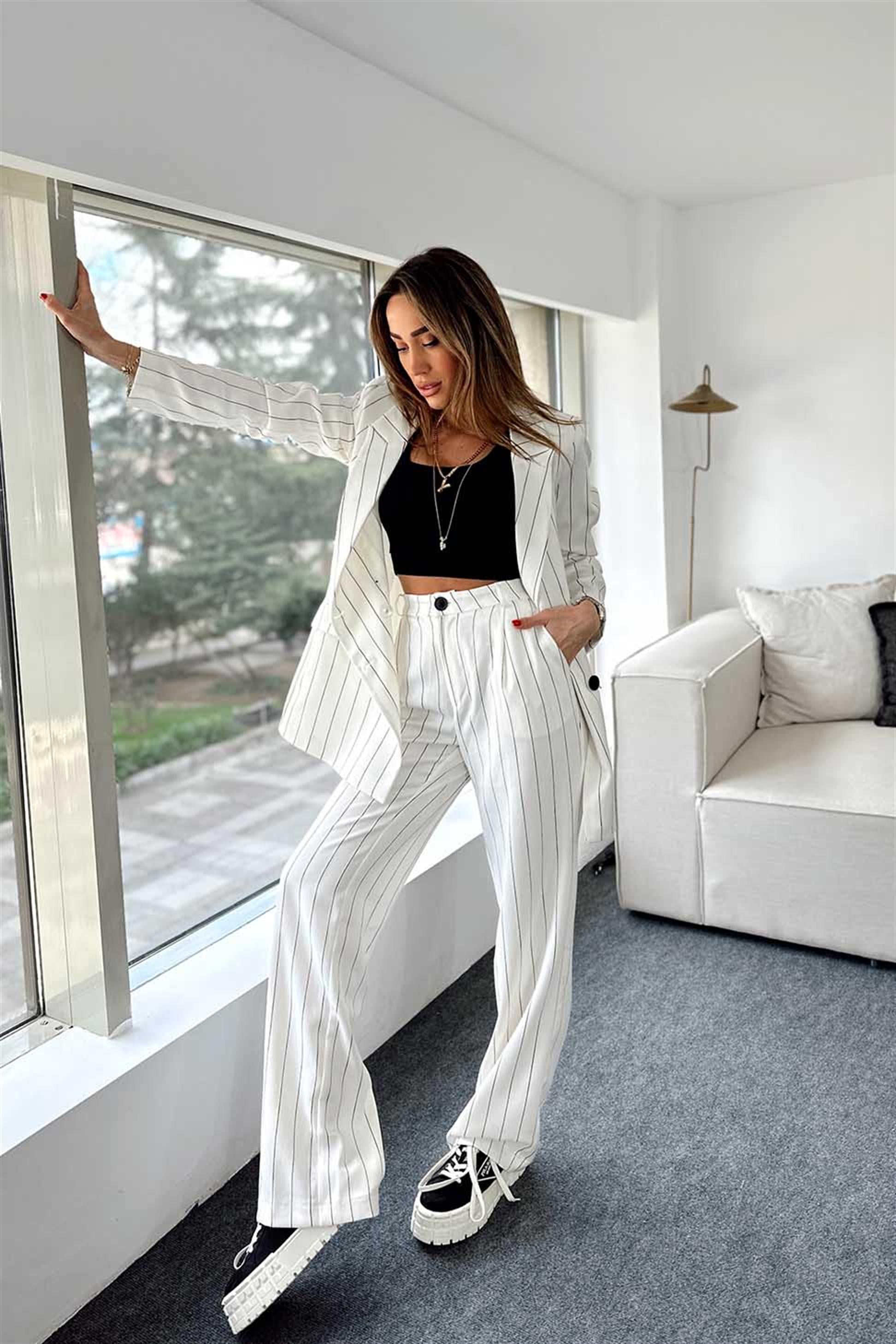 Marka Model Astarlı Ceket Pantolon Çizgili İkili Kadın Takım Ekru