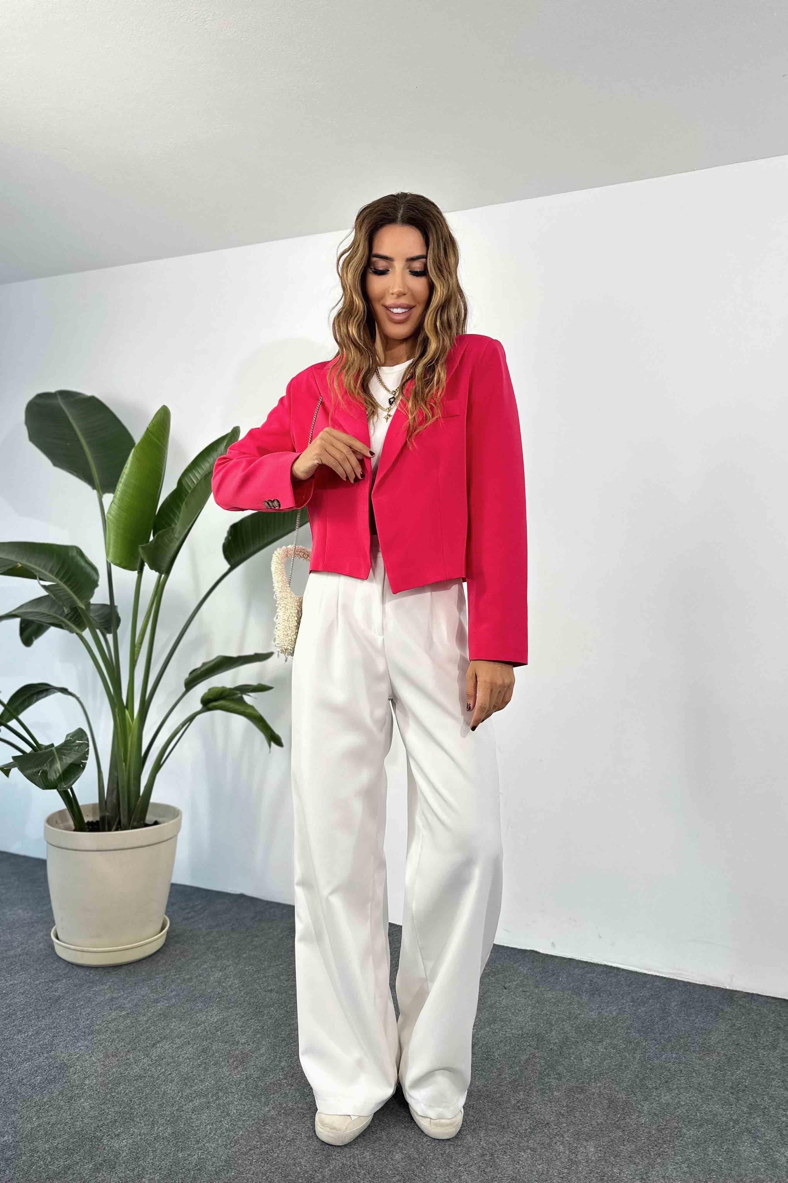 Marka Model Atlas Kumaş Kısa Blazer Ceket ŞEKER PEMBE