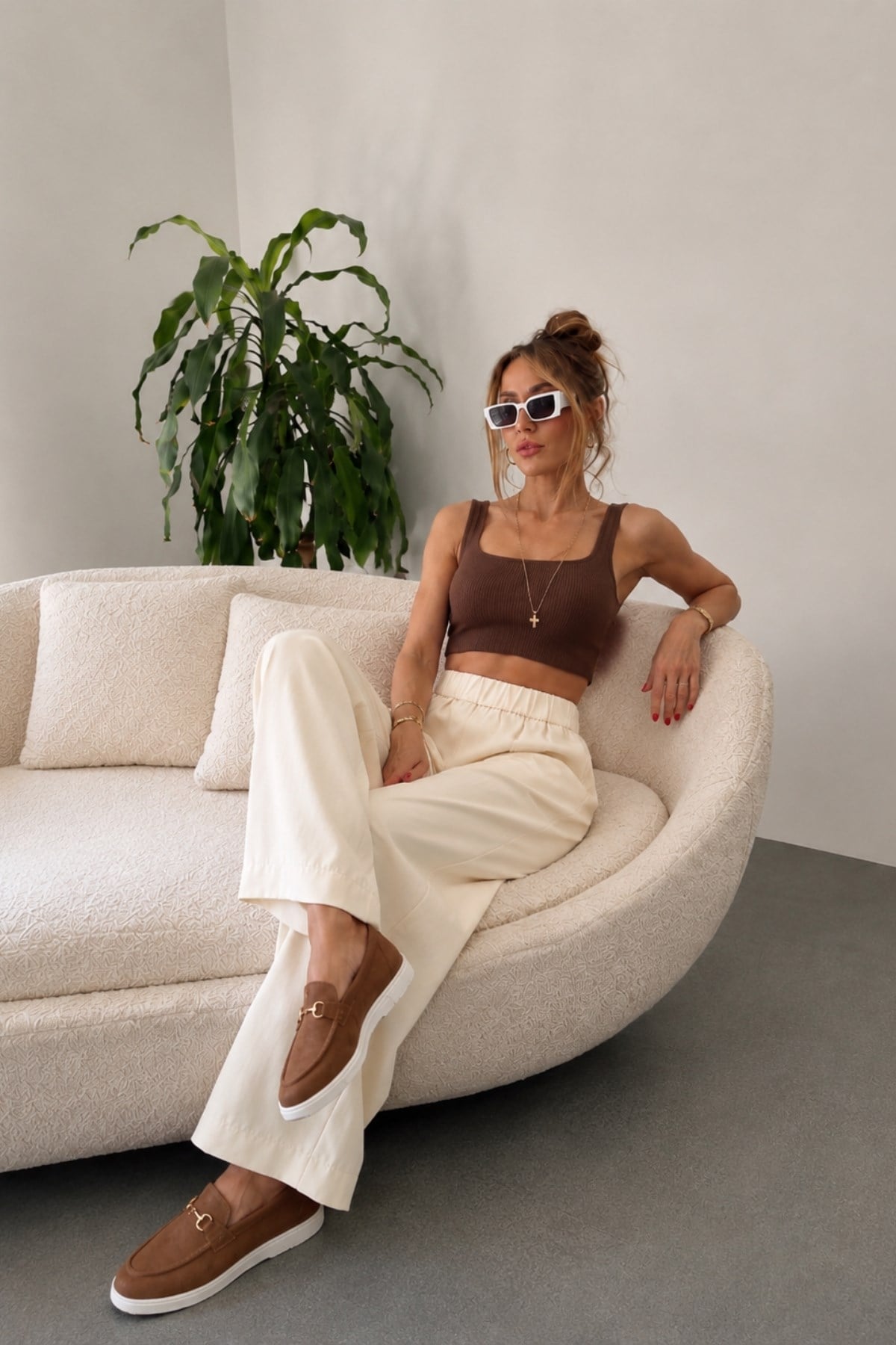 Marka Model Beli Lastik Detaylı Poplin Pantolon Taş