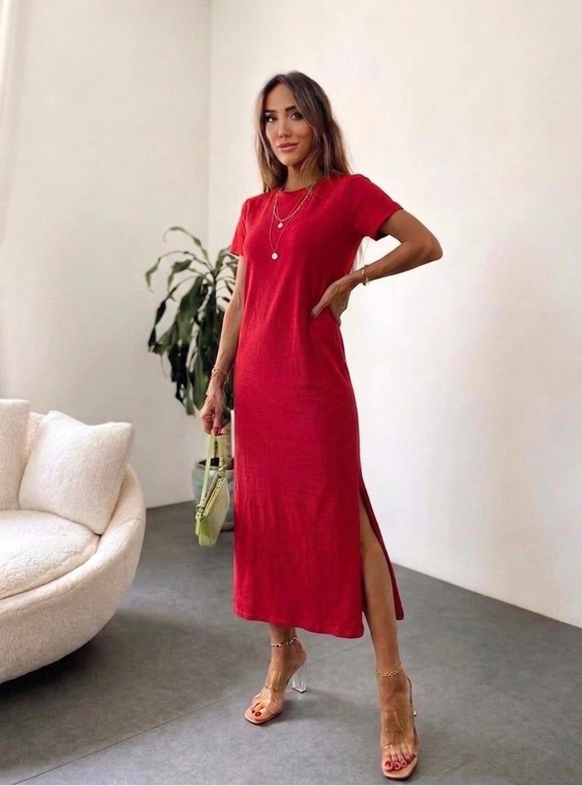 Marka Model Çift Yırtmaçlı Basic Elbise Kırmızı