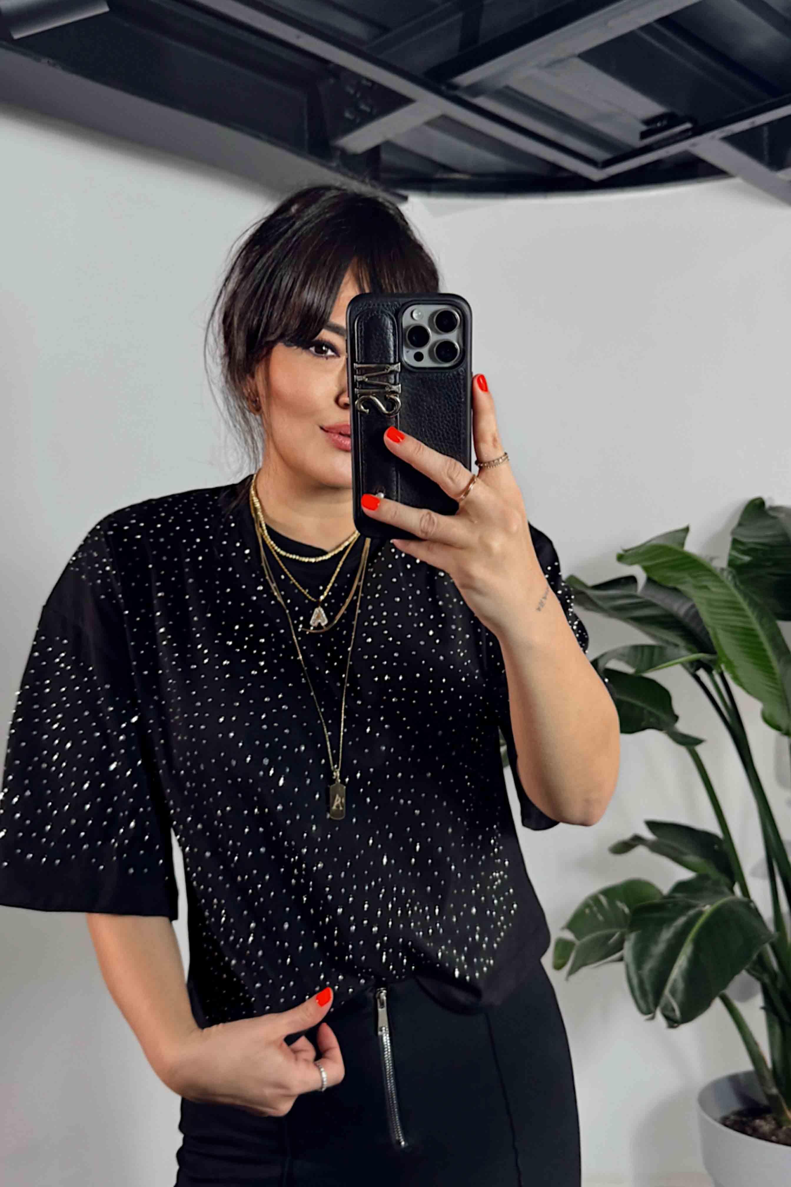 Marka Model Swarovski Taş Detaylı Basic Tişört Siyah
