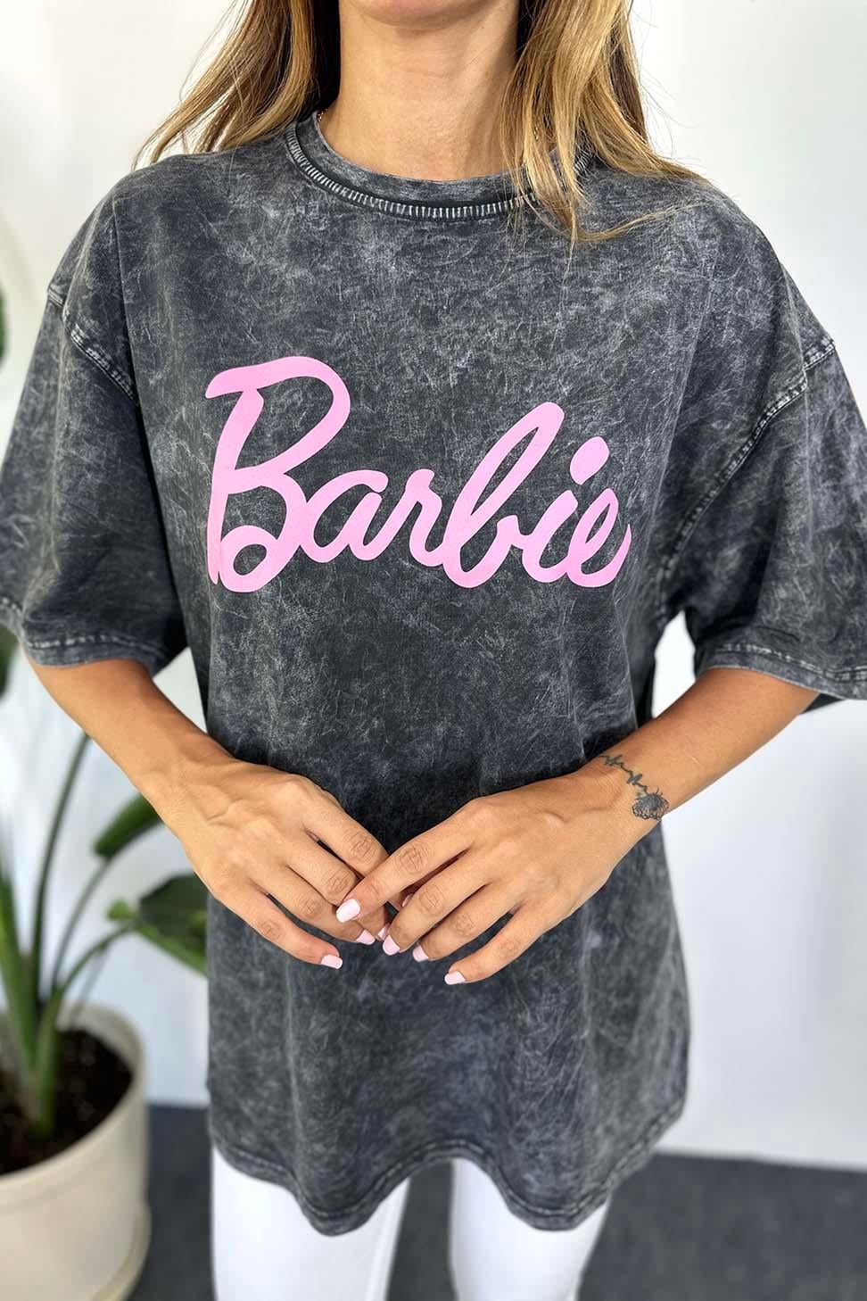 Marka Model Yıkamalı Barbie Yazılı Kadın Tişört Antrasit